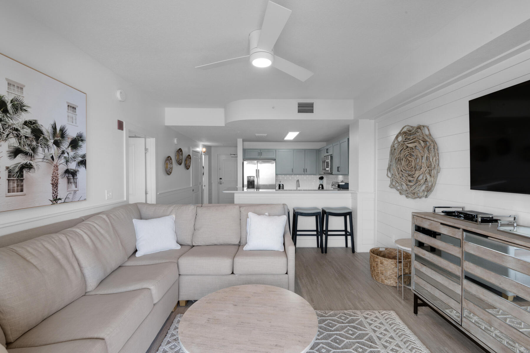 Calypso Towers III - Residential