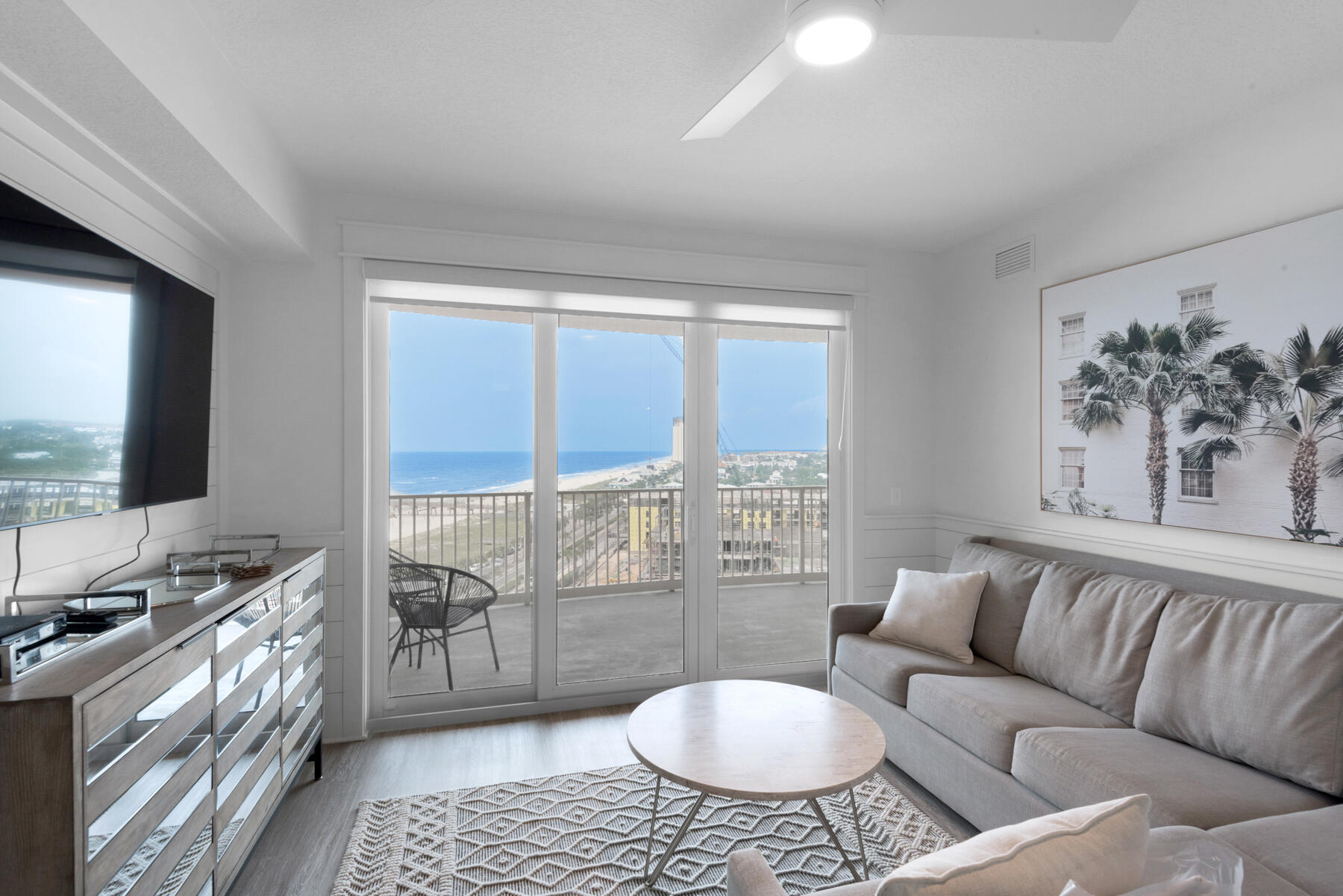 Calypso Towers III - Residential