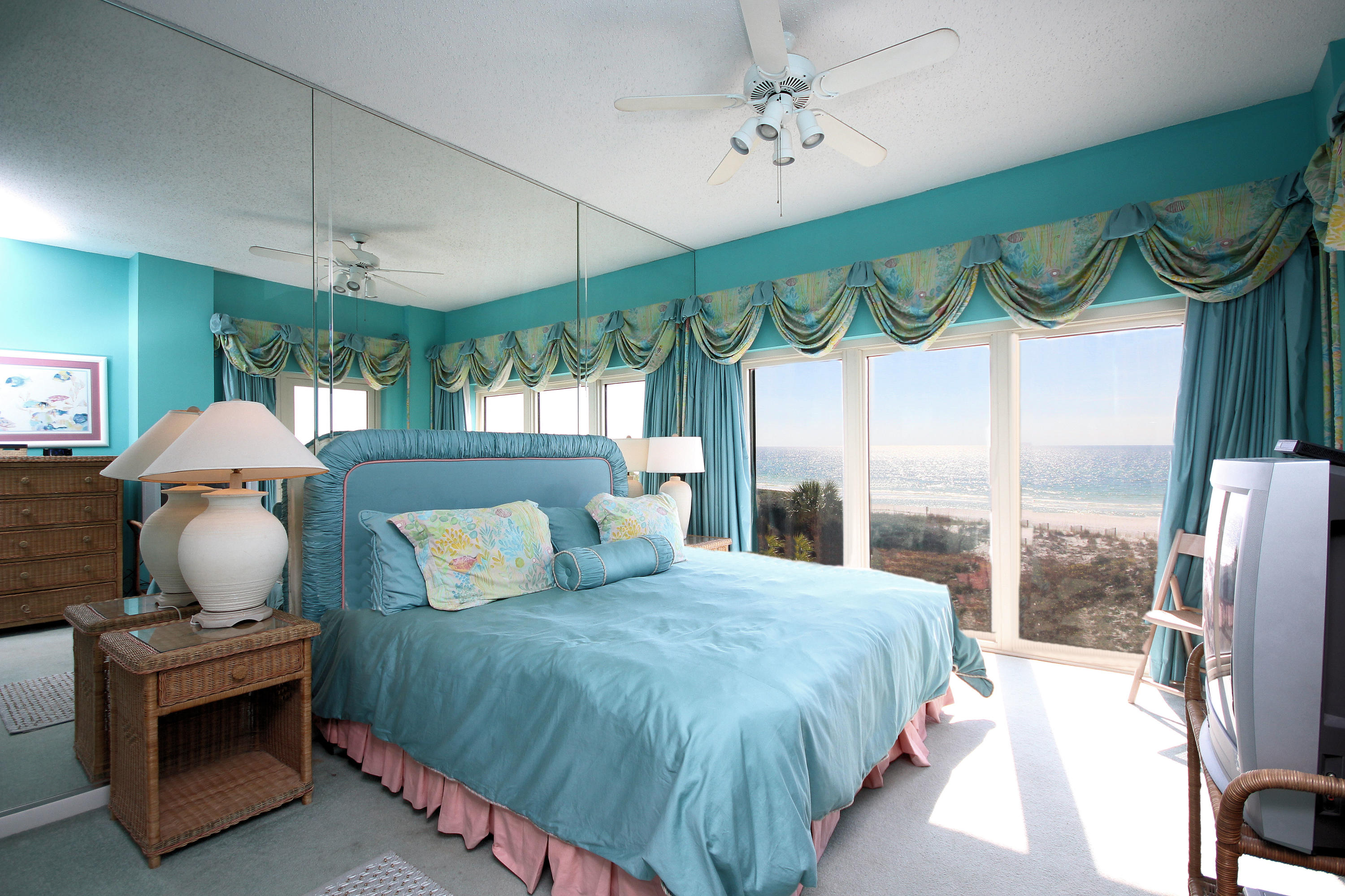 TOPS'L BEACH MANOR - Residential