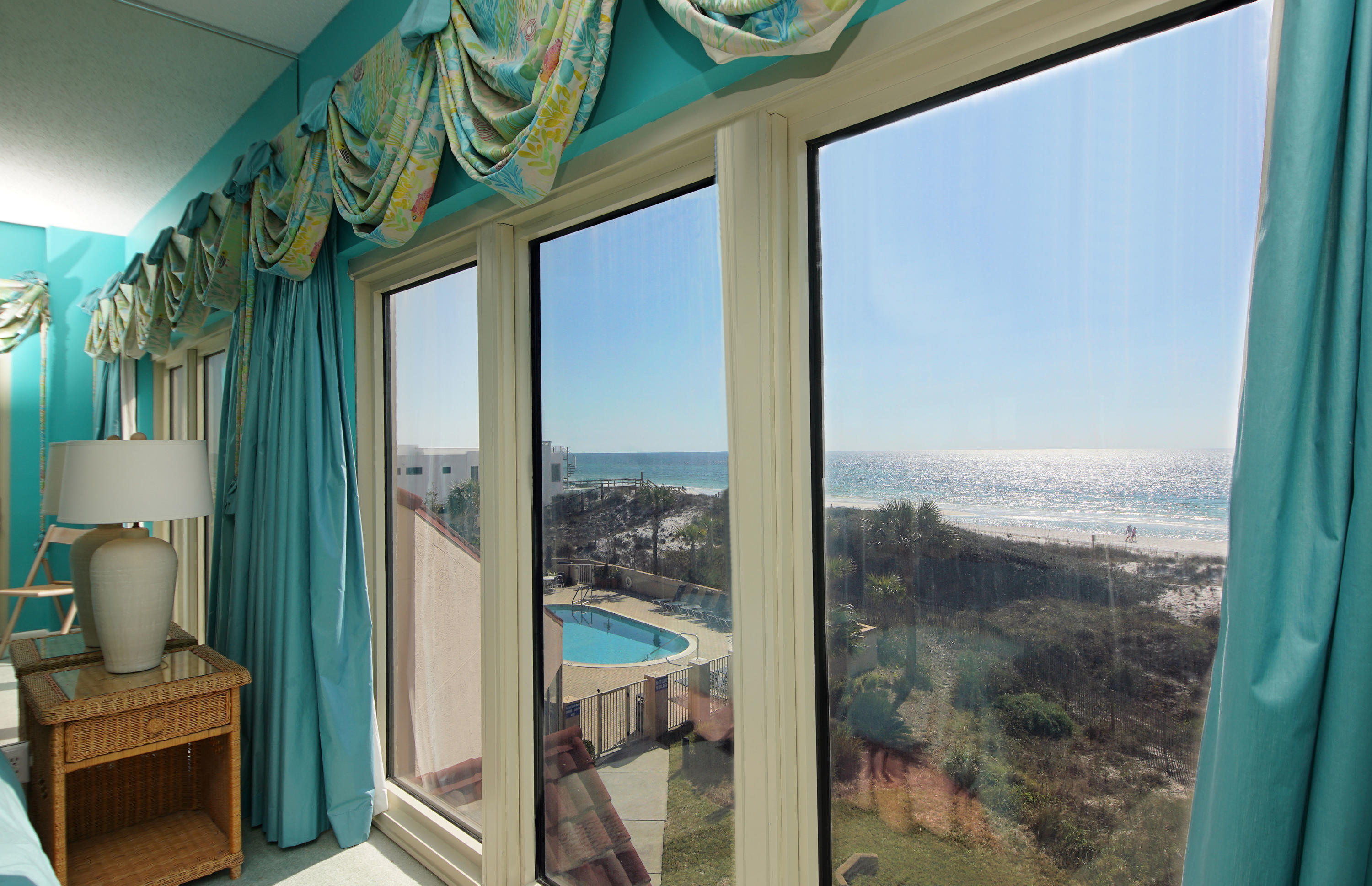 TOPS'L BEACH MANOR - Residential