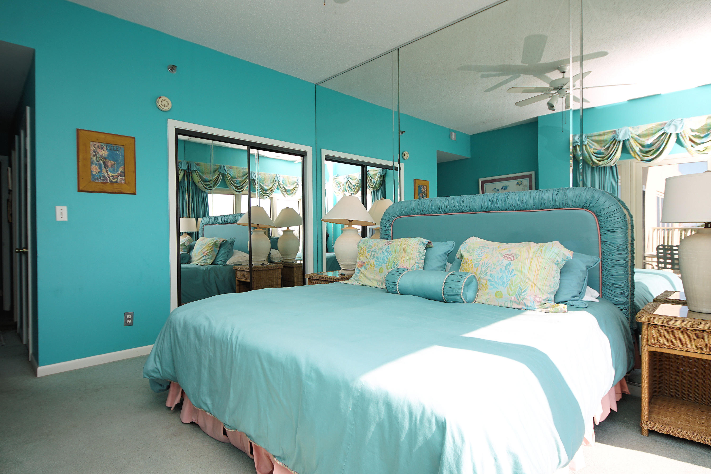 TOPS'L BEACH MANOR - Residential