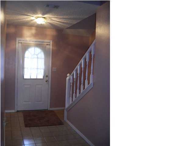 RIVERCHASE S/D PH 2 - Residential Lease