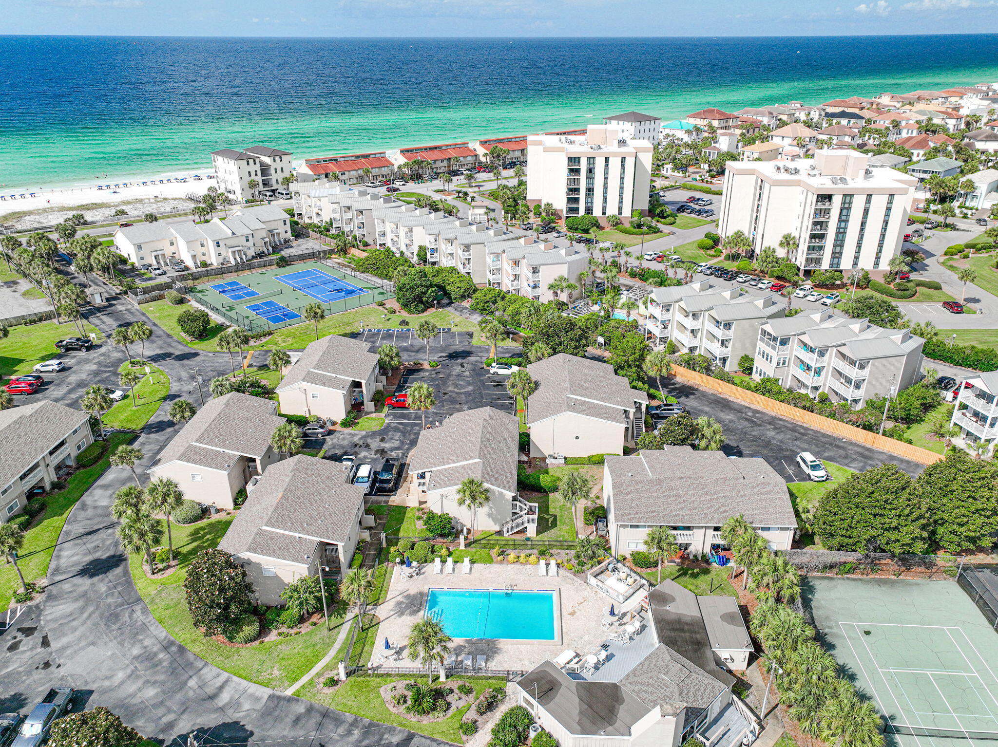 CHATEAU LA MER CONDO - Residential