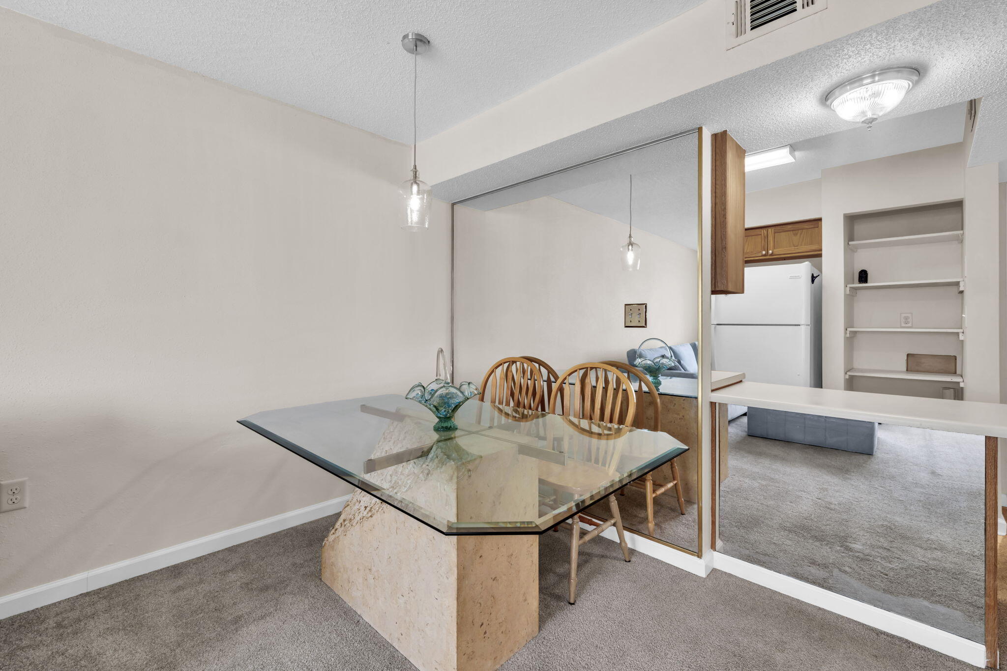 CHATEAU LA MER CONDO - Residential