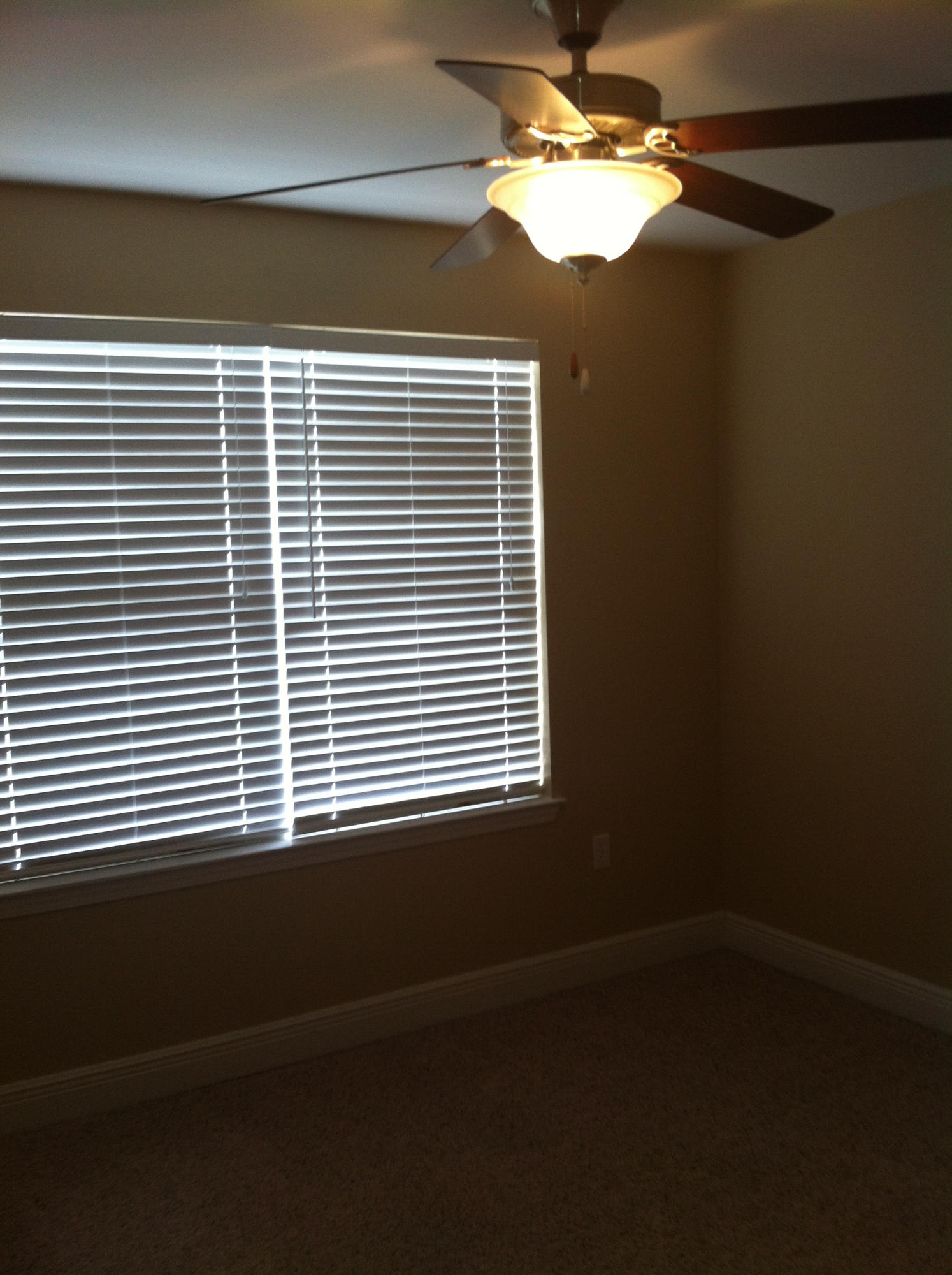 SANDY RIDGE ESTATES - Residential Lease