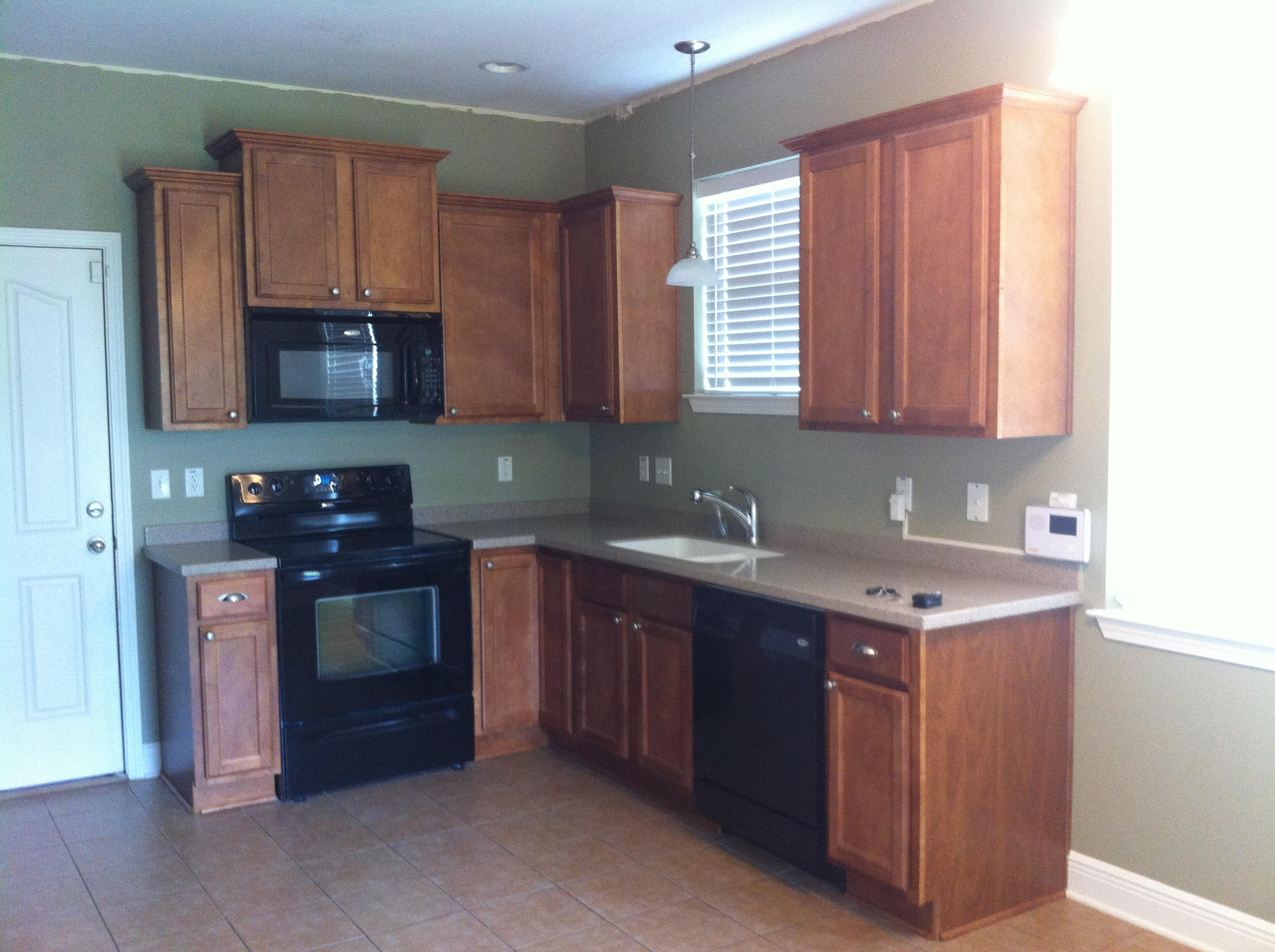 SANDY RIDGE ESTATES - Residential Lease