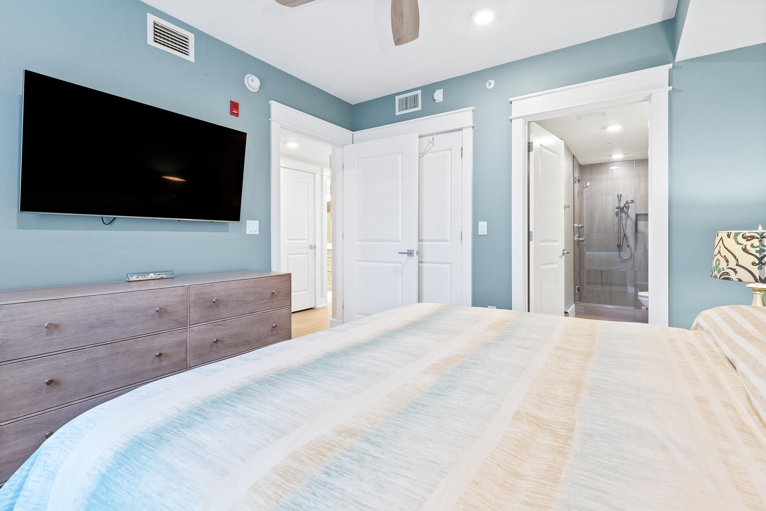 blu Condominium - Residential