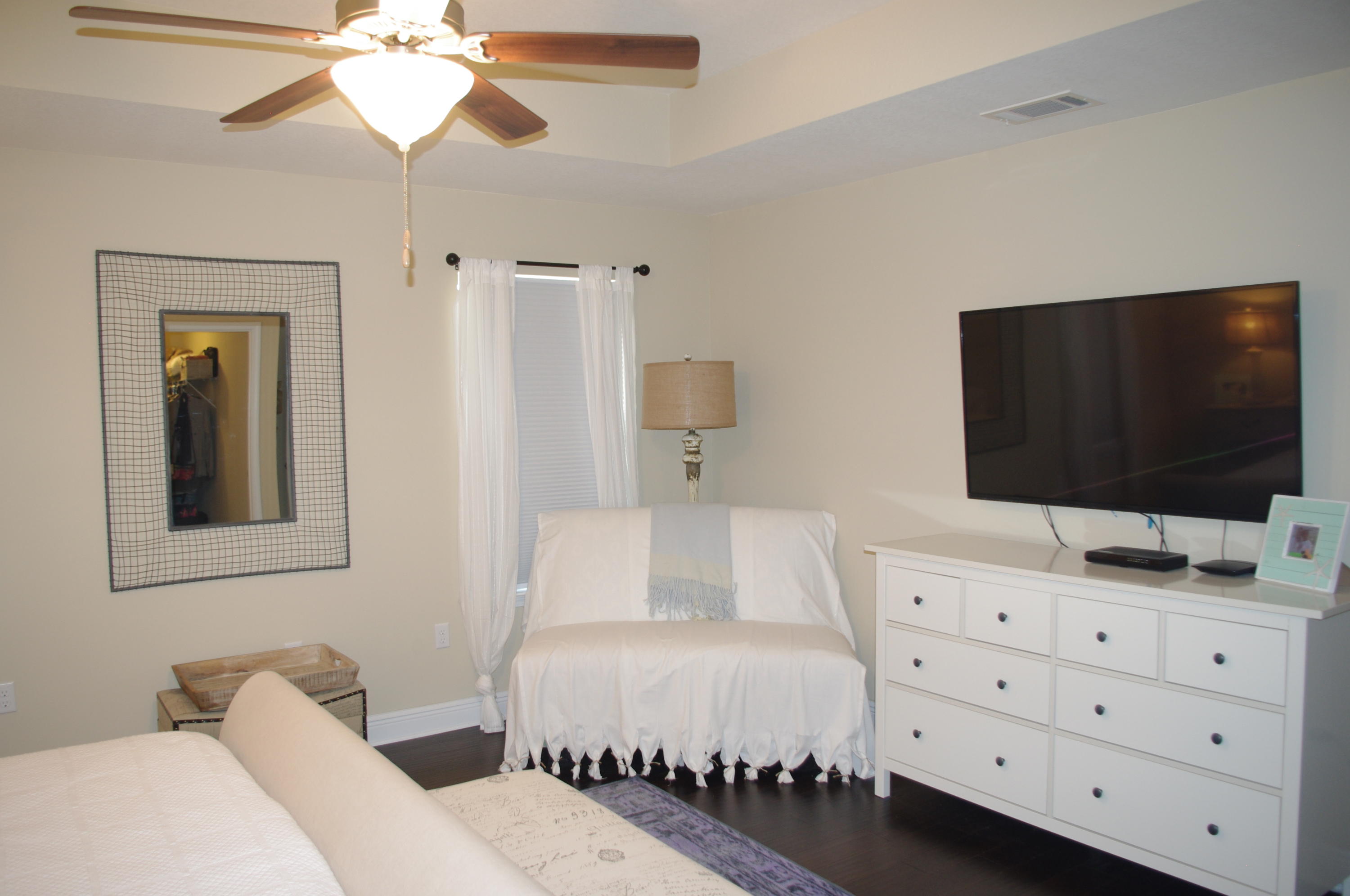 EAGLE BAY - Residential