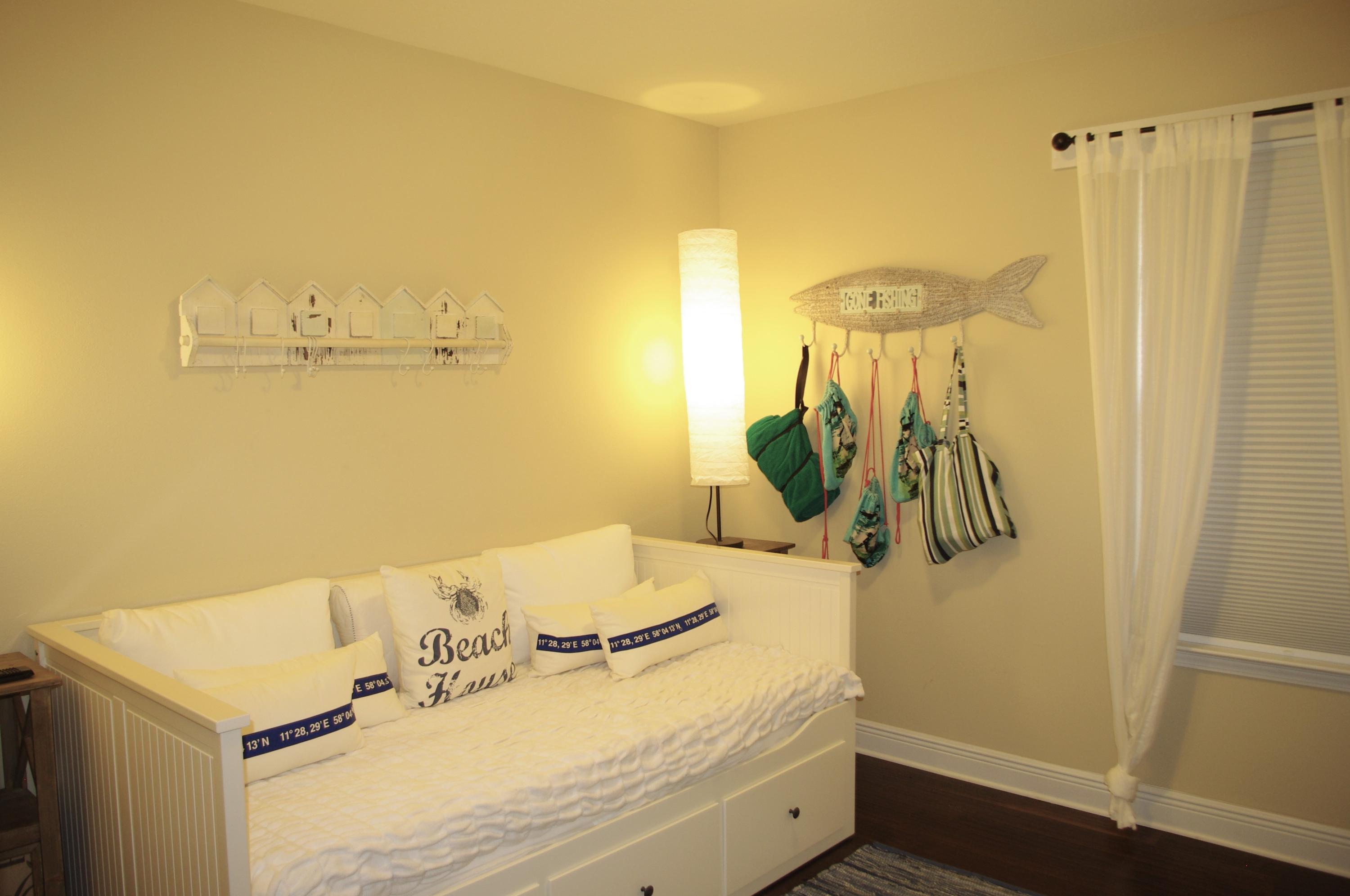 EAGLE BAY - Residential