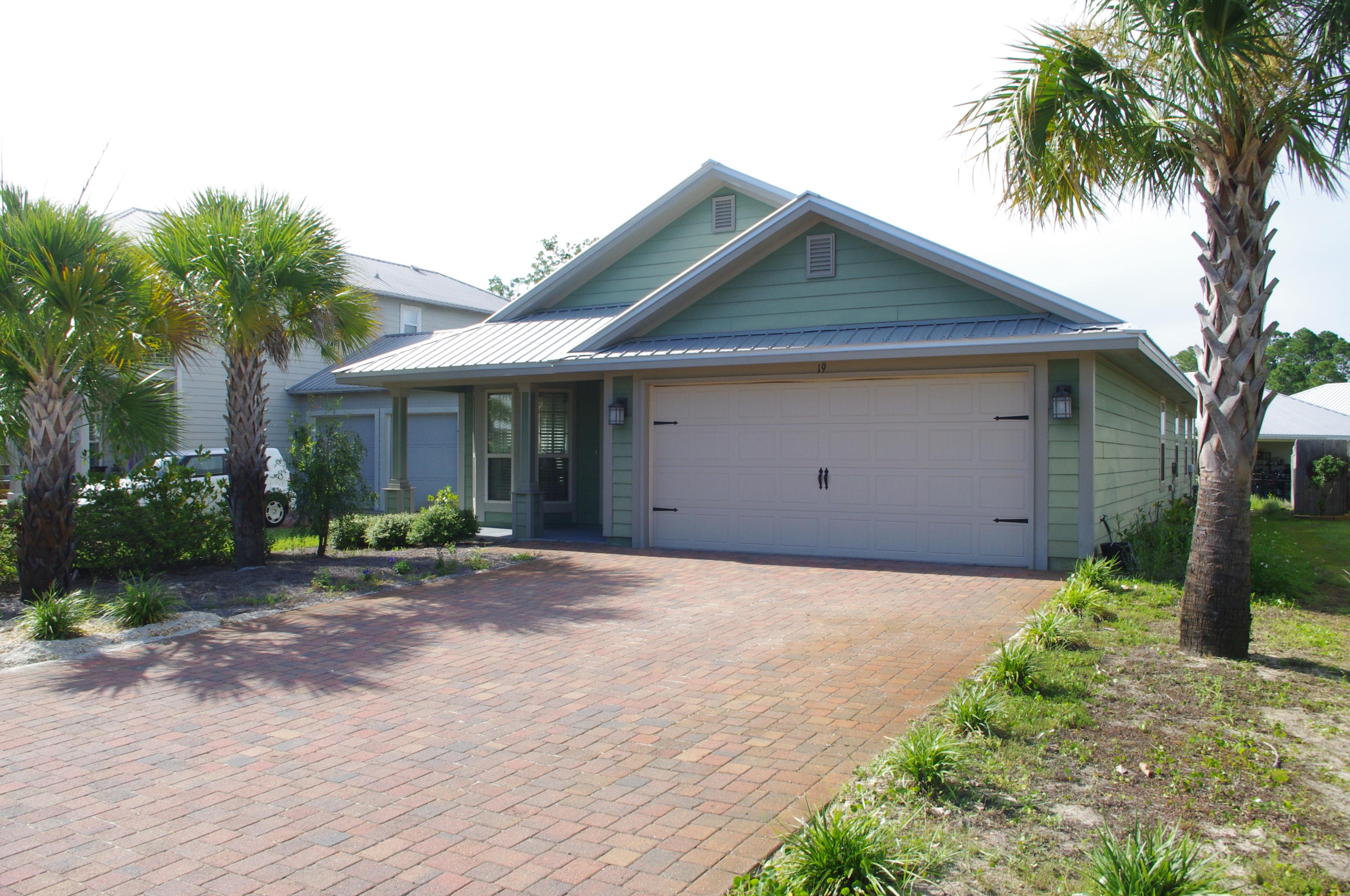 EAGLE BAY - Residential