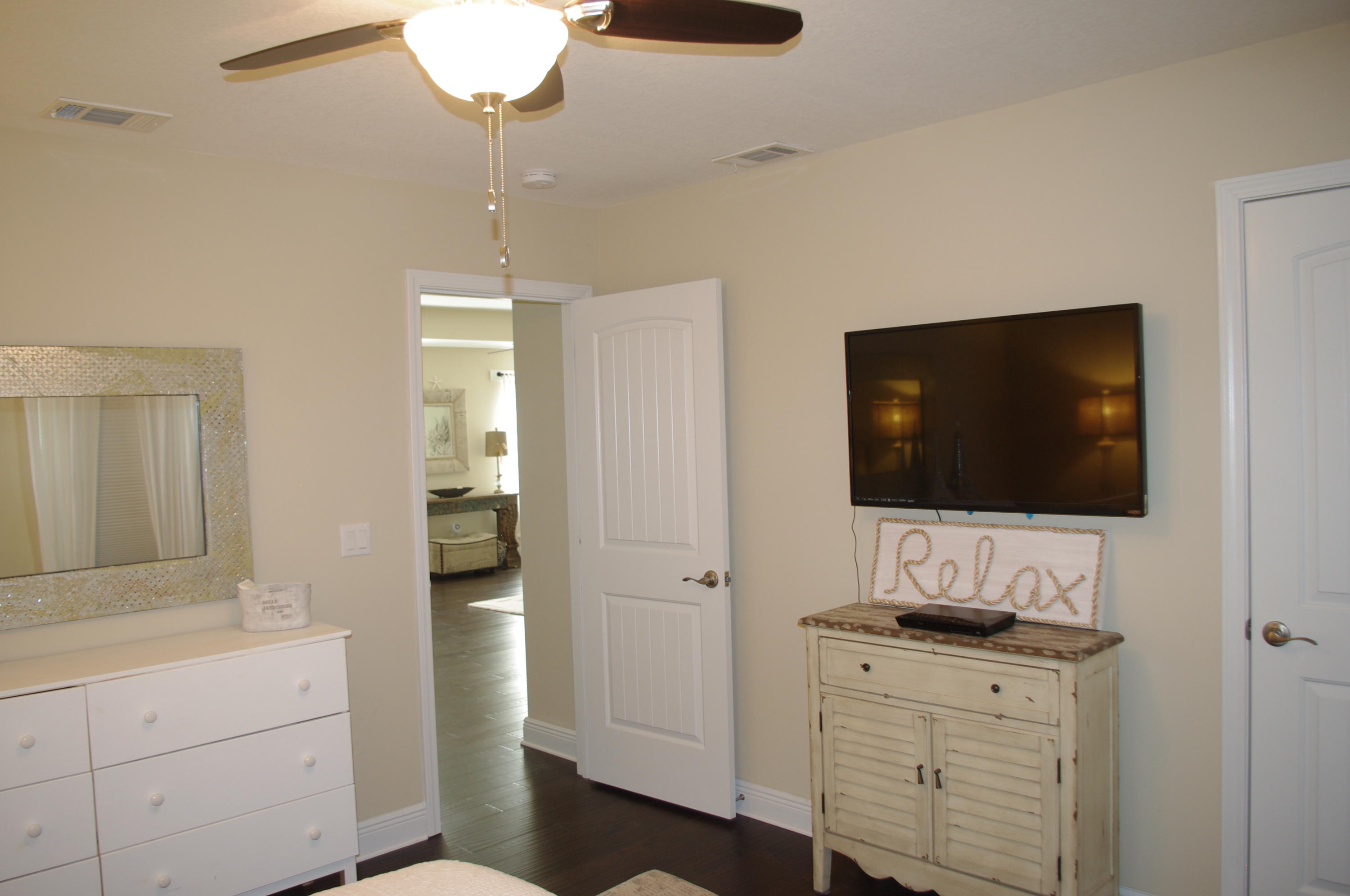 EAGLE BAY - Residential