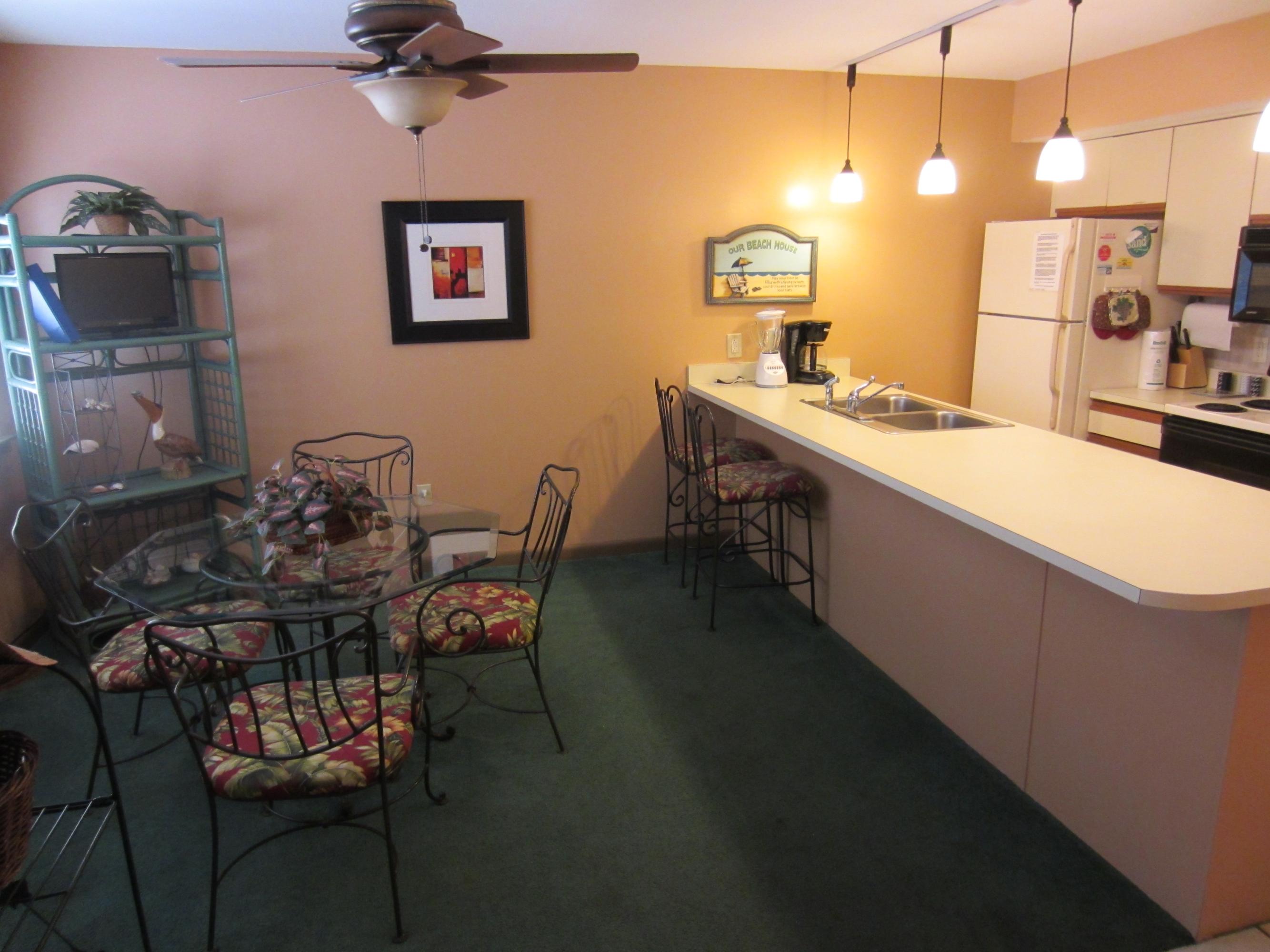 BLUE SURF T/H - Residential