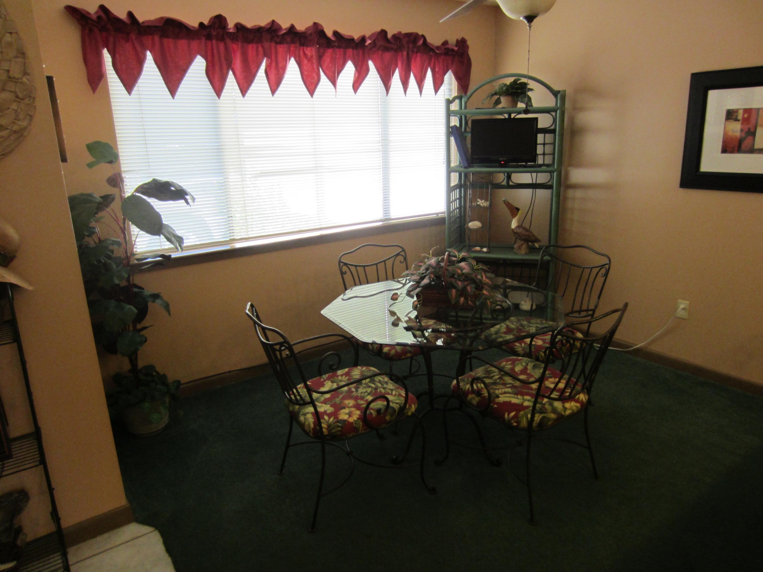 BLUE SURF T/H - Residential