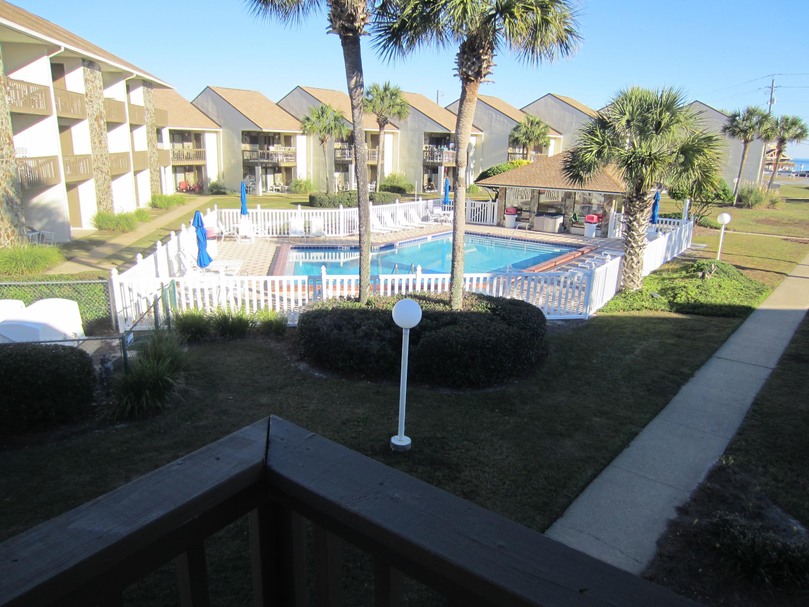 BLUE SURF T/H - Residential