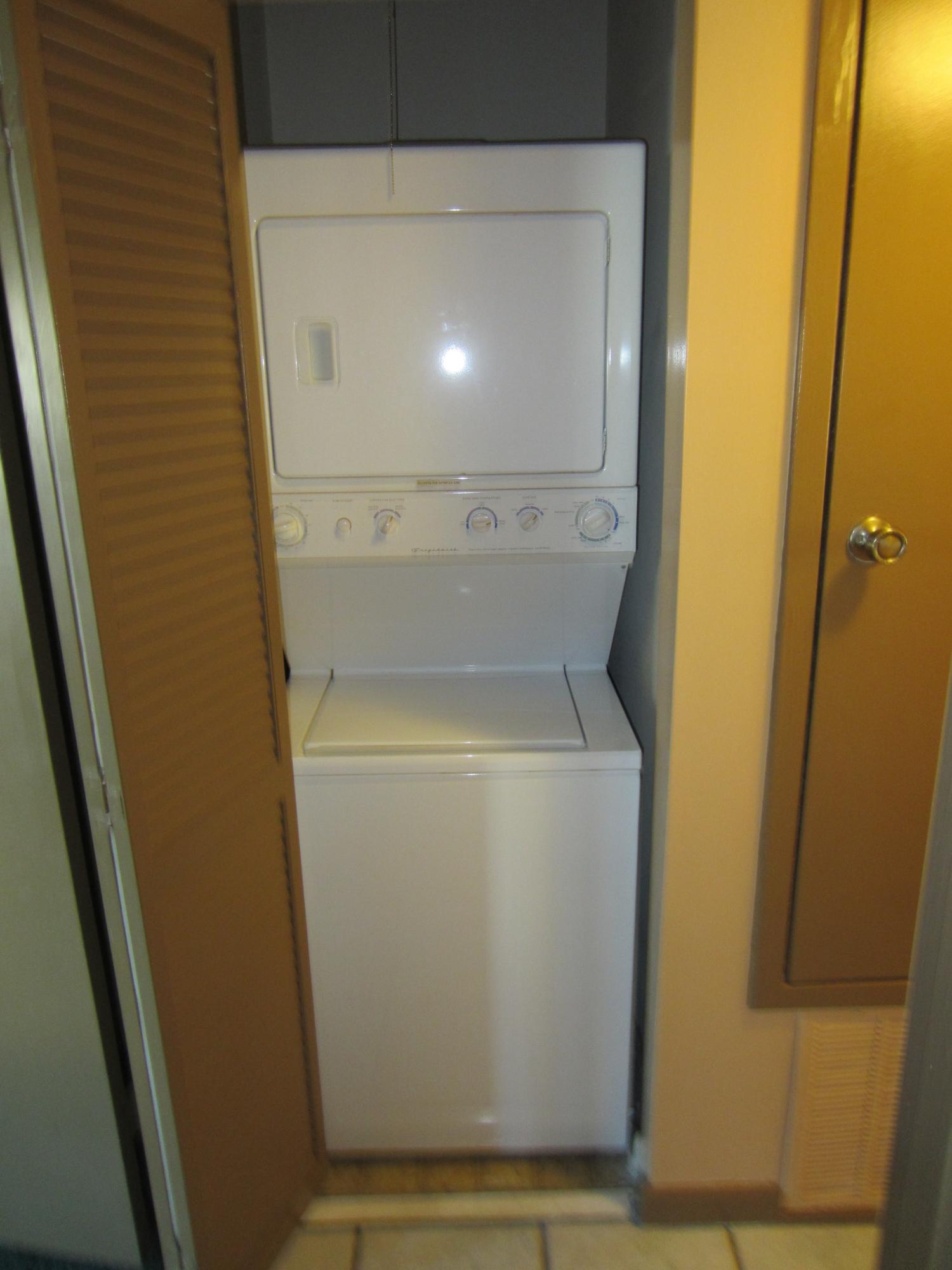 BLUE SURF T/H - Residential