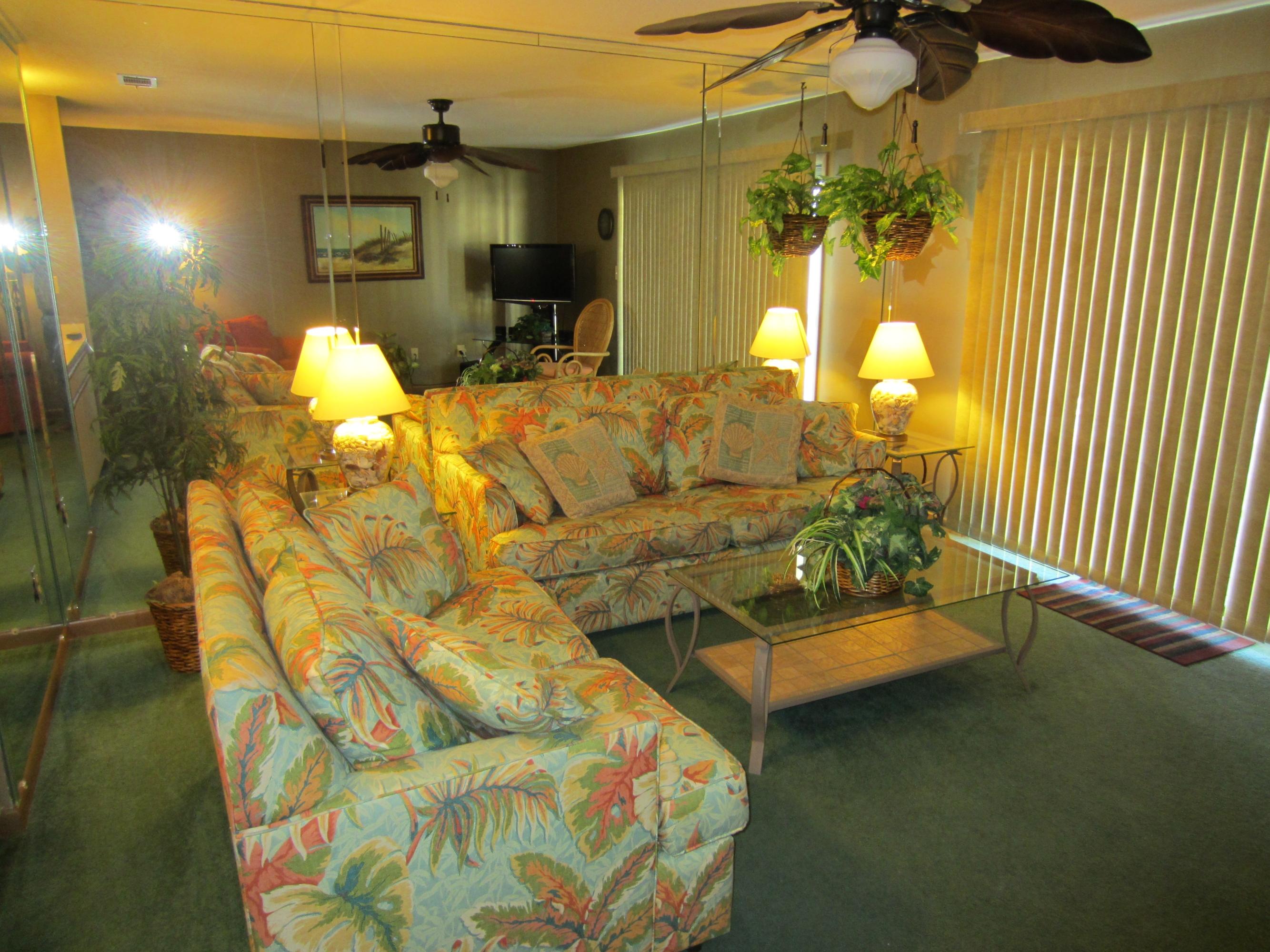 BLUE SURF T/H - Residential