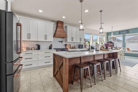 Photo of 105 Johnson Bayou Drive, Panama City Beach, FL 32407 (MLS # 990075)