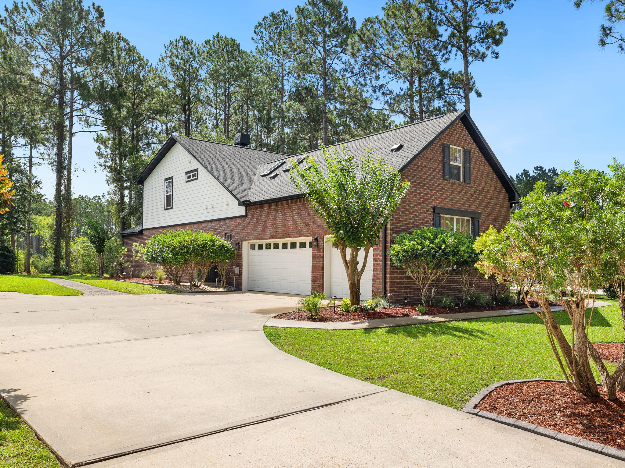 WINDSWEPT ESTATES - Residential