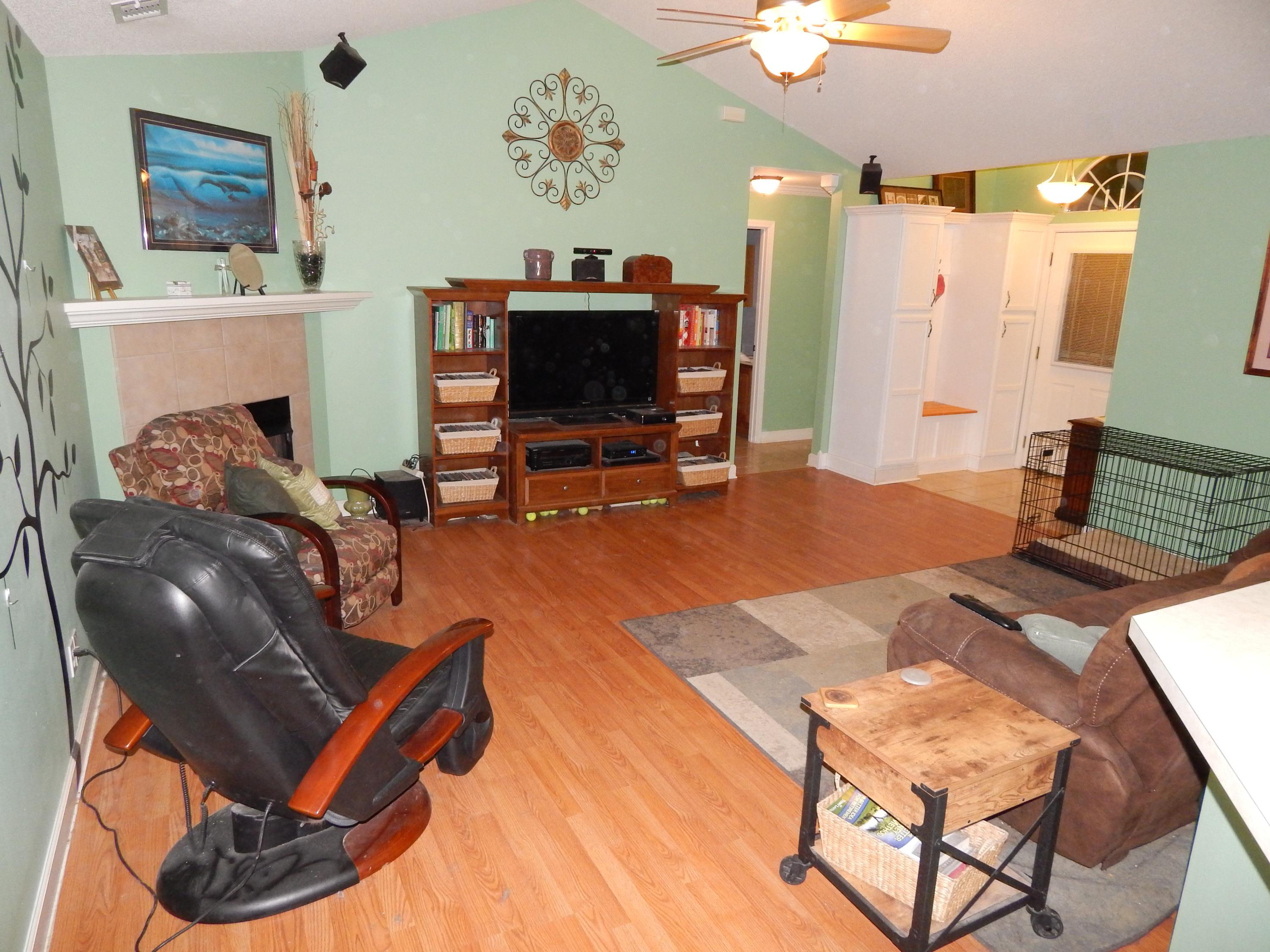 OAK PARK ESTATES - Residential