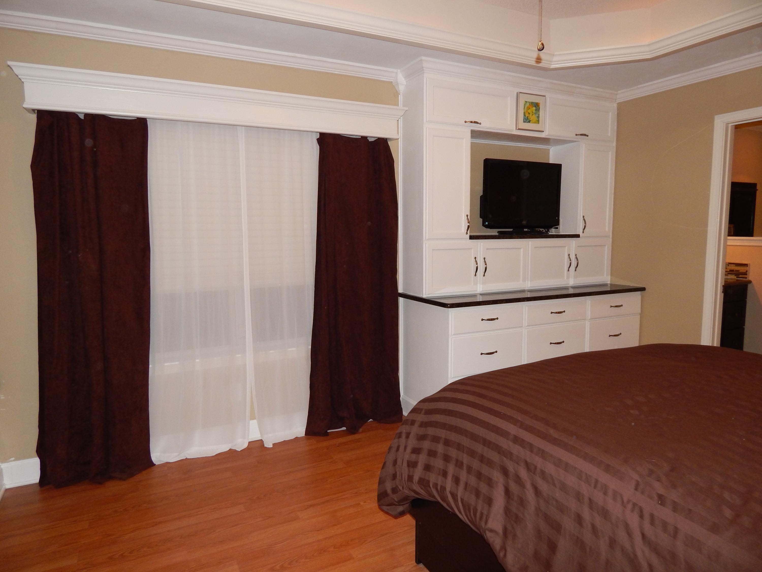 OAK PARK ESTATES - Residential