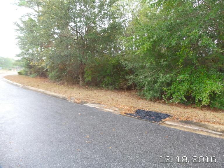 LAKE ARTHUR ESTATES - Land