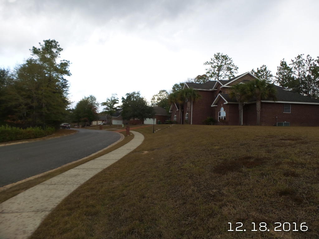 LAKE ARTHUR ESTATES - Land