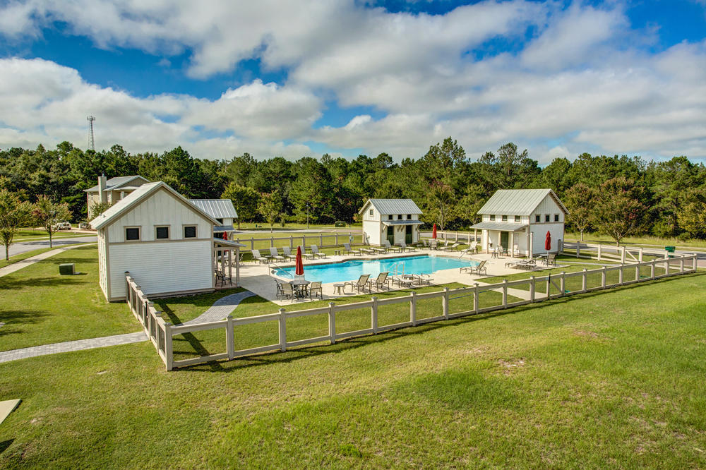 LAGRANGE LANDING - Residential