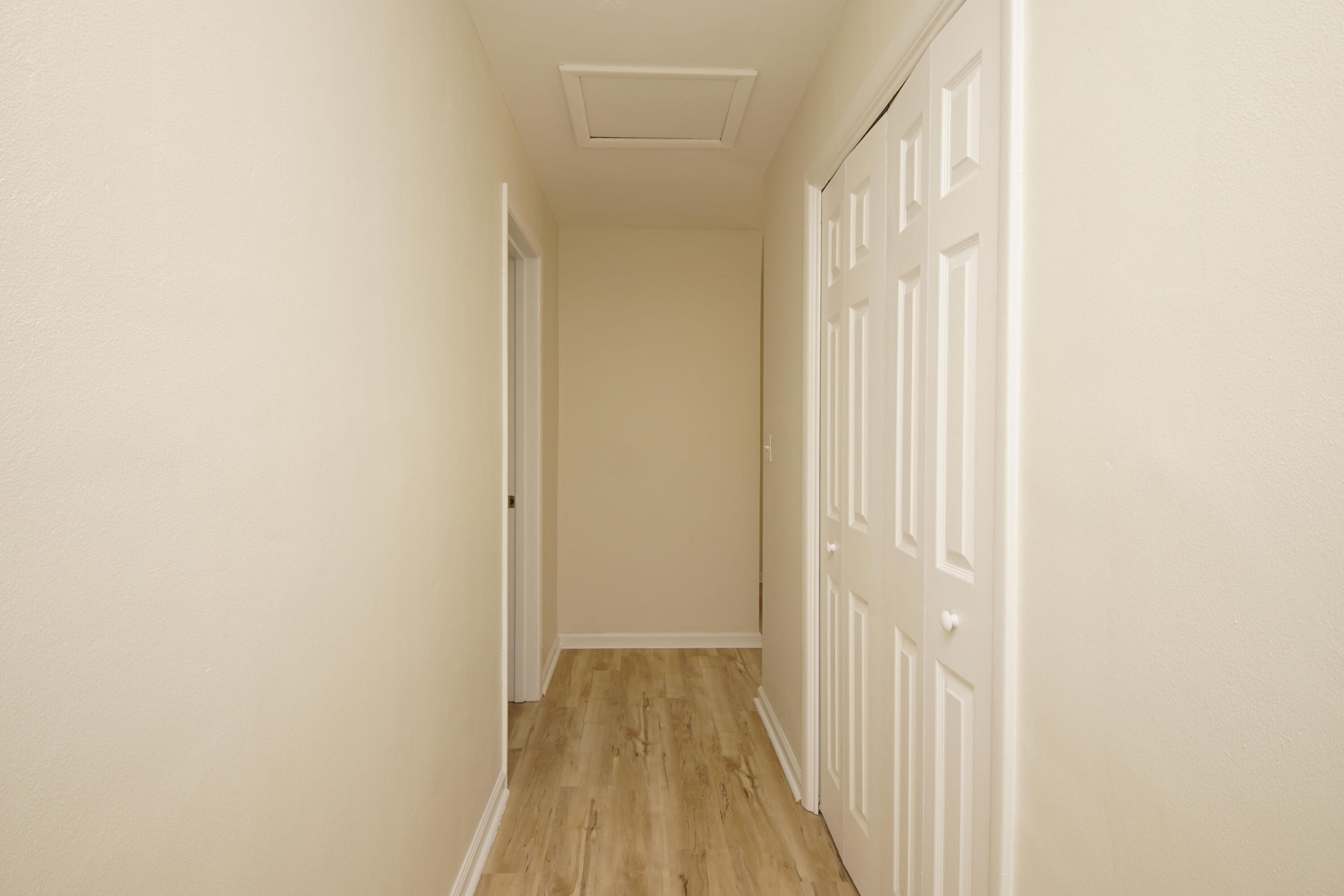 OAK TREE PARK - Residential
