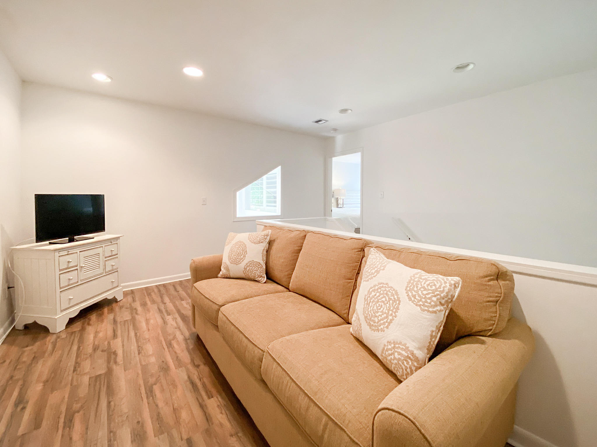 BEACHWALK VILLAS PH 04 - Residential