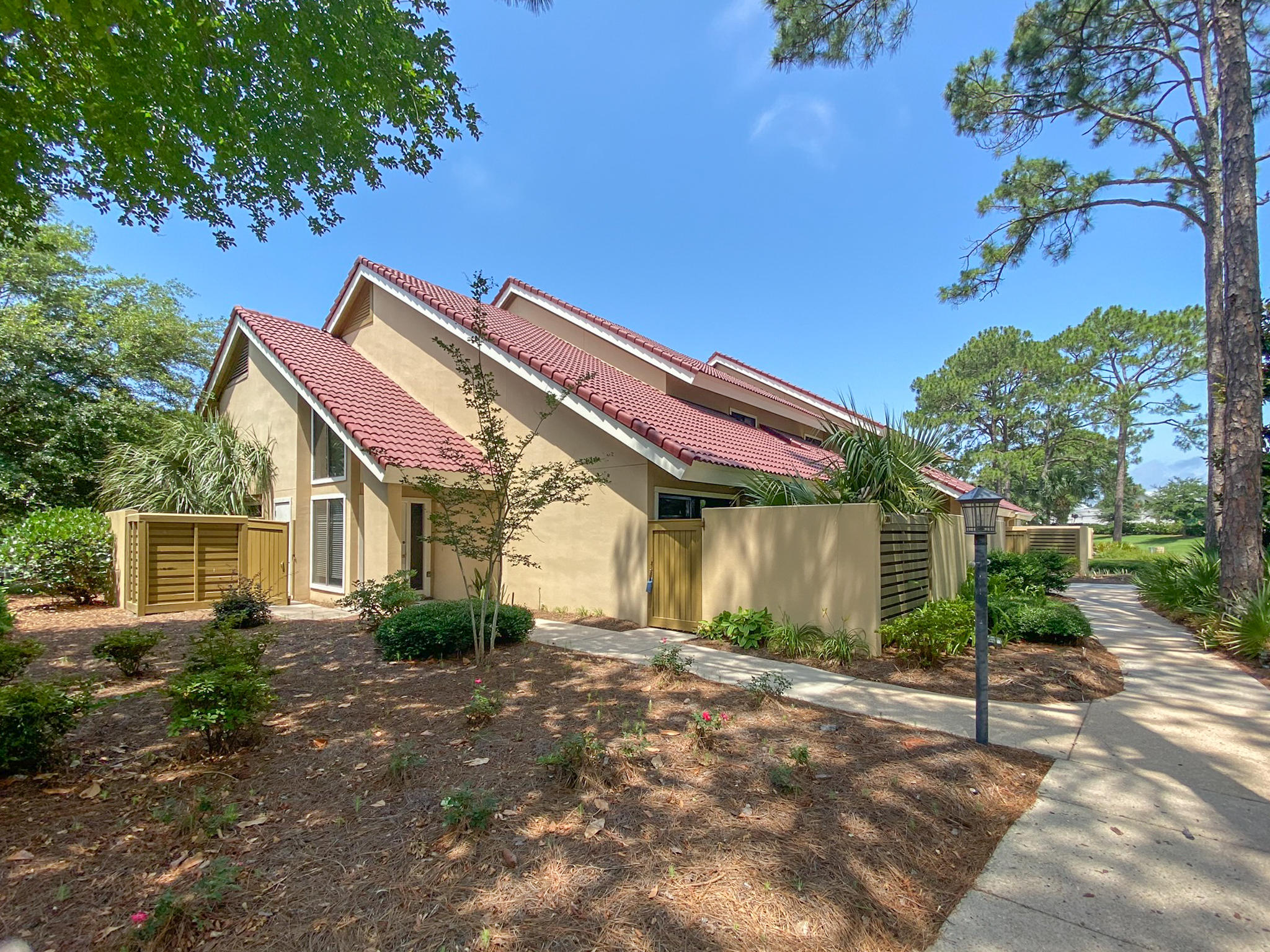 BEACHWALK VILLAS PH 04 - Residential