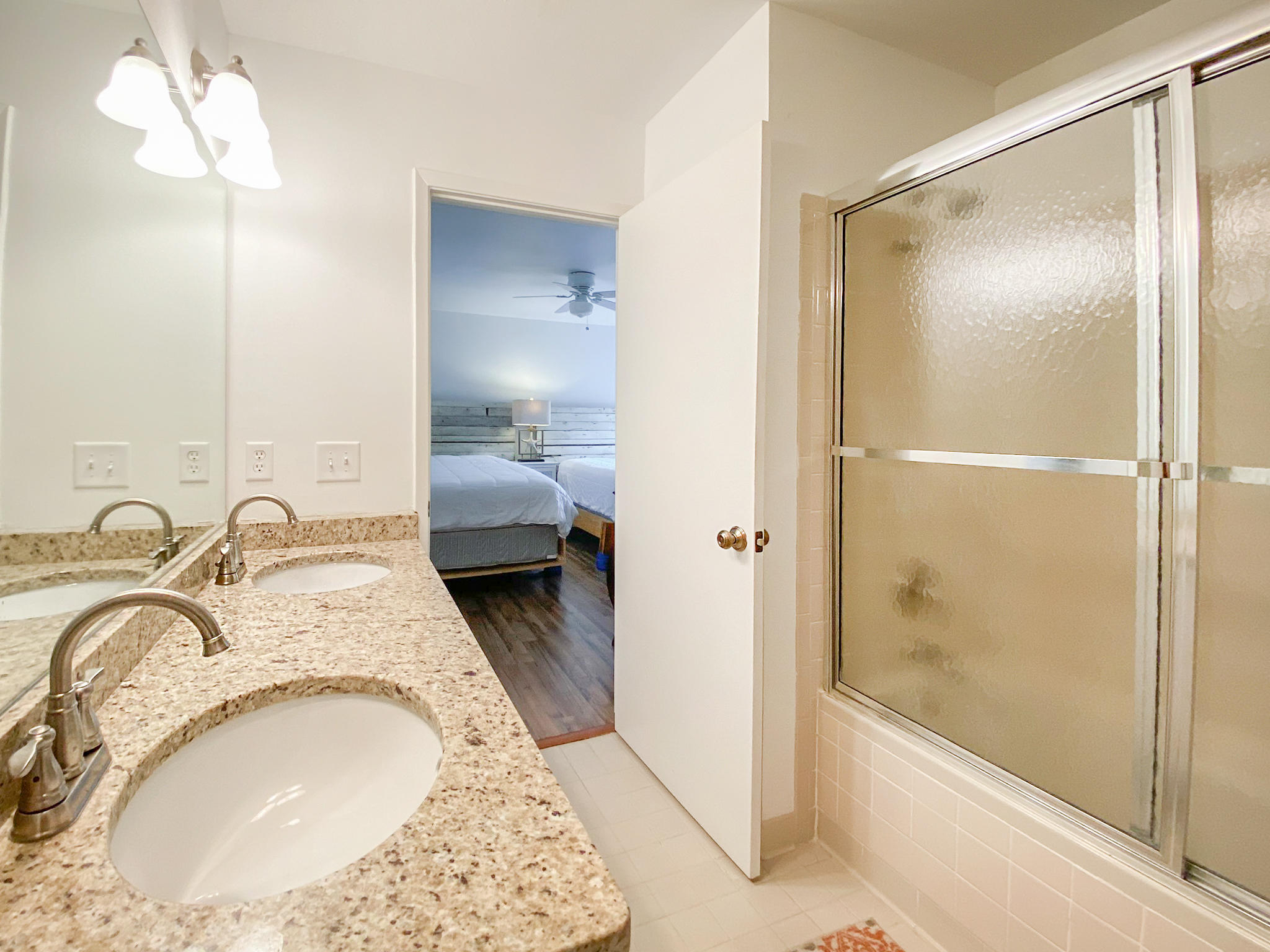 BEACHWALK VILLAS PH 04 - Residential