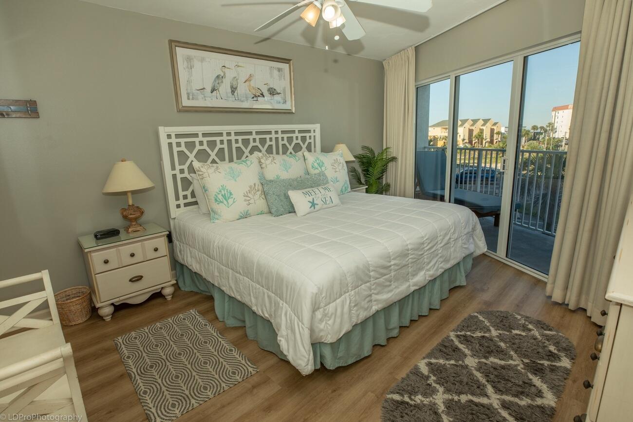 SEACREST CONDOMINIUMS - Residential