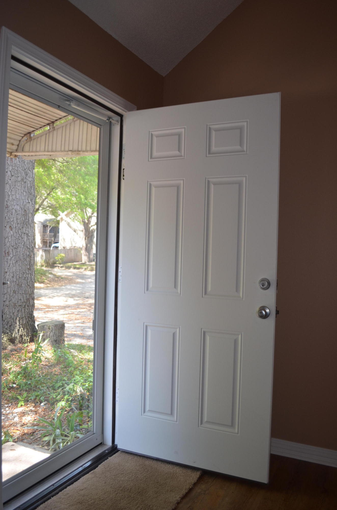 SHANGRA WOODS - Residential