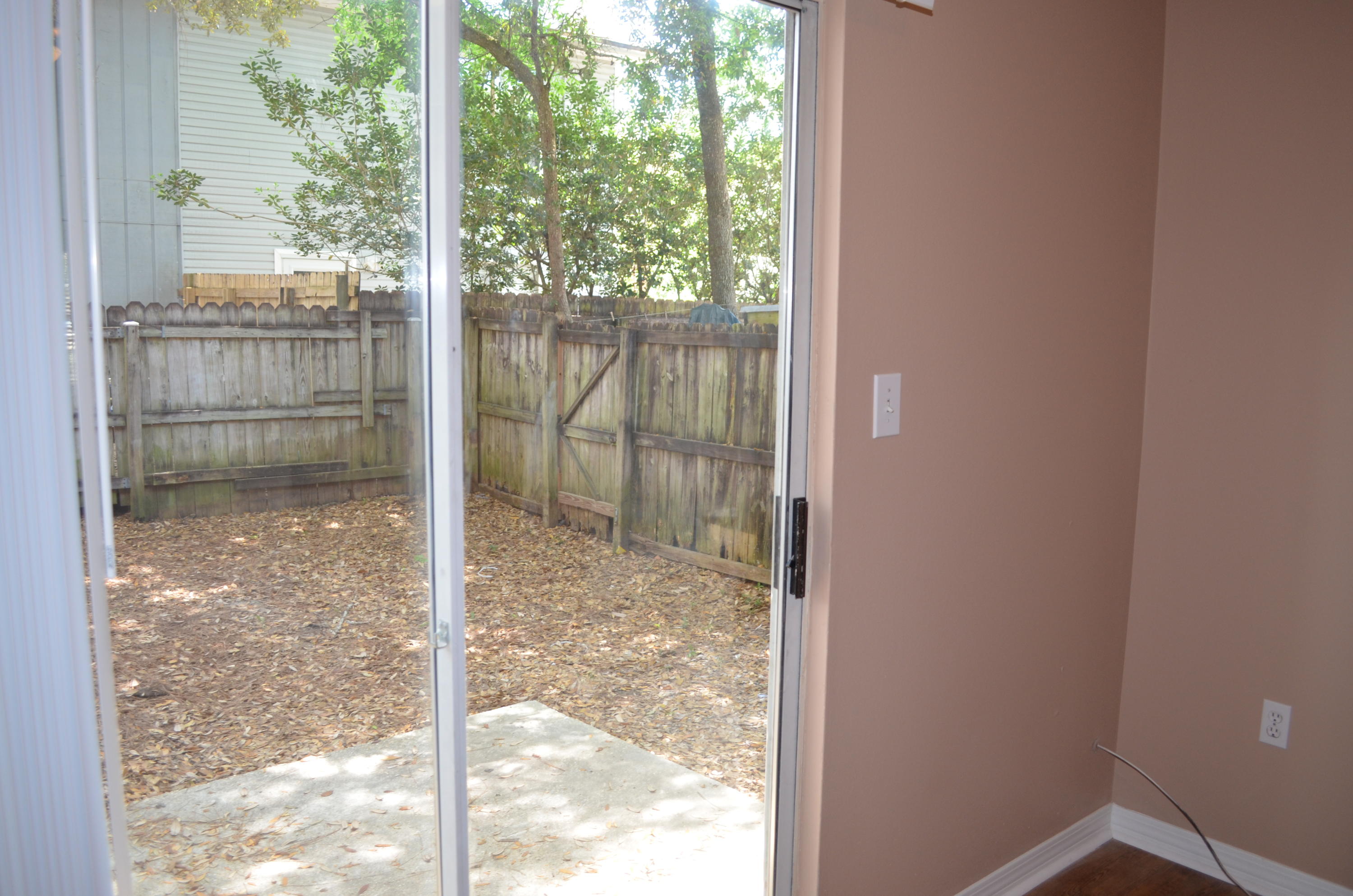 SHANGRA WOODS - Residential