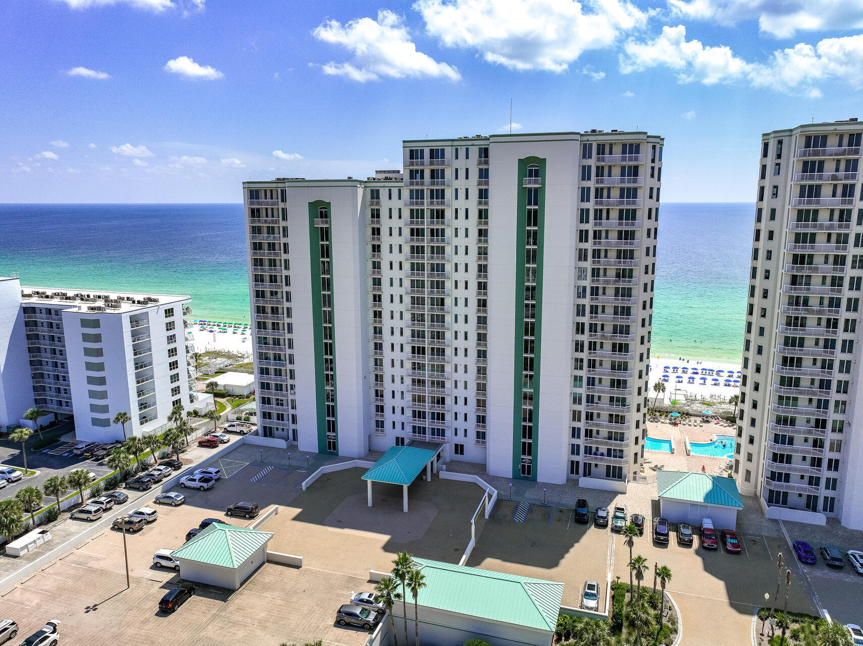 SILVER BEACH TOWERS - Residential