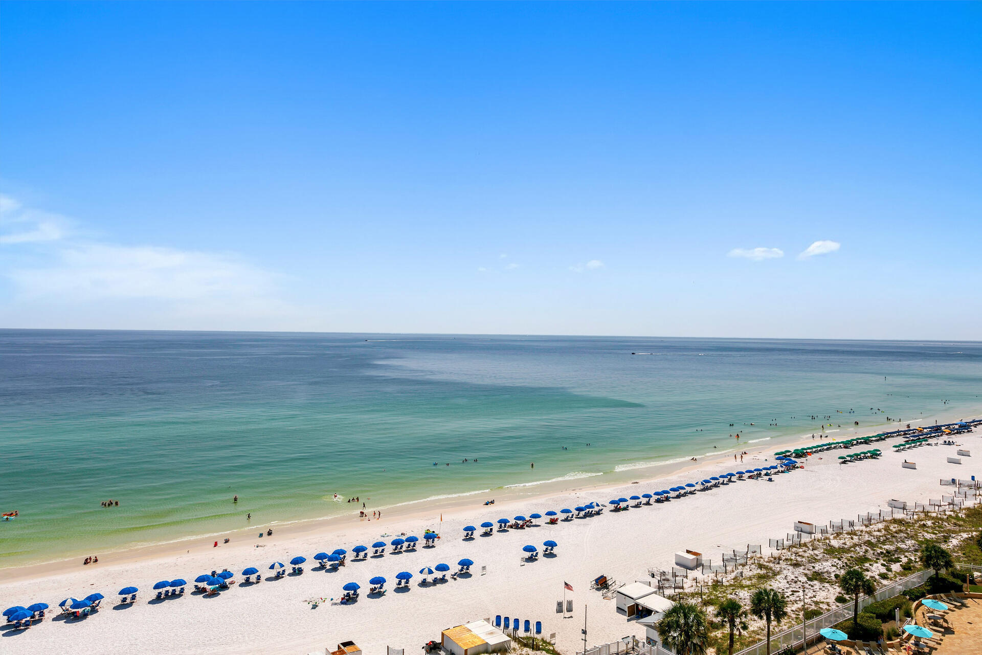 SILVER BEACH TOWERS - Residential