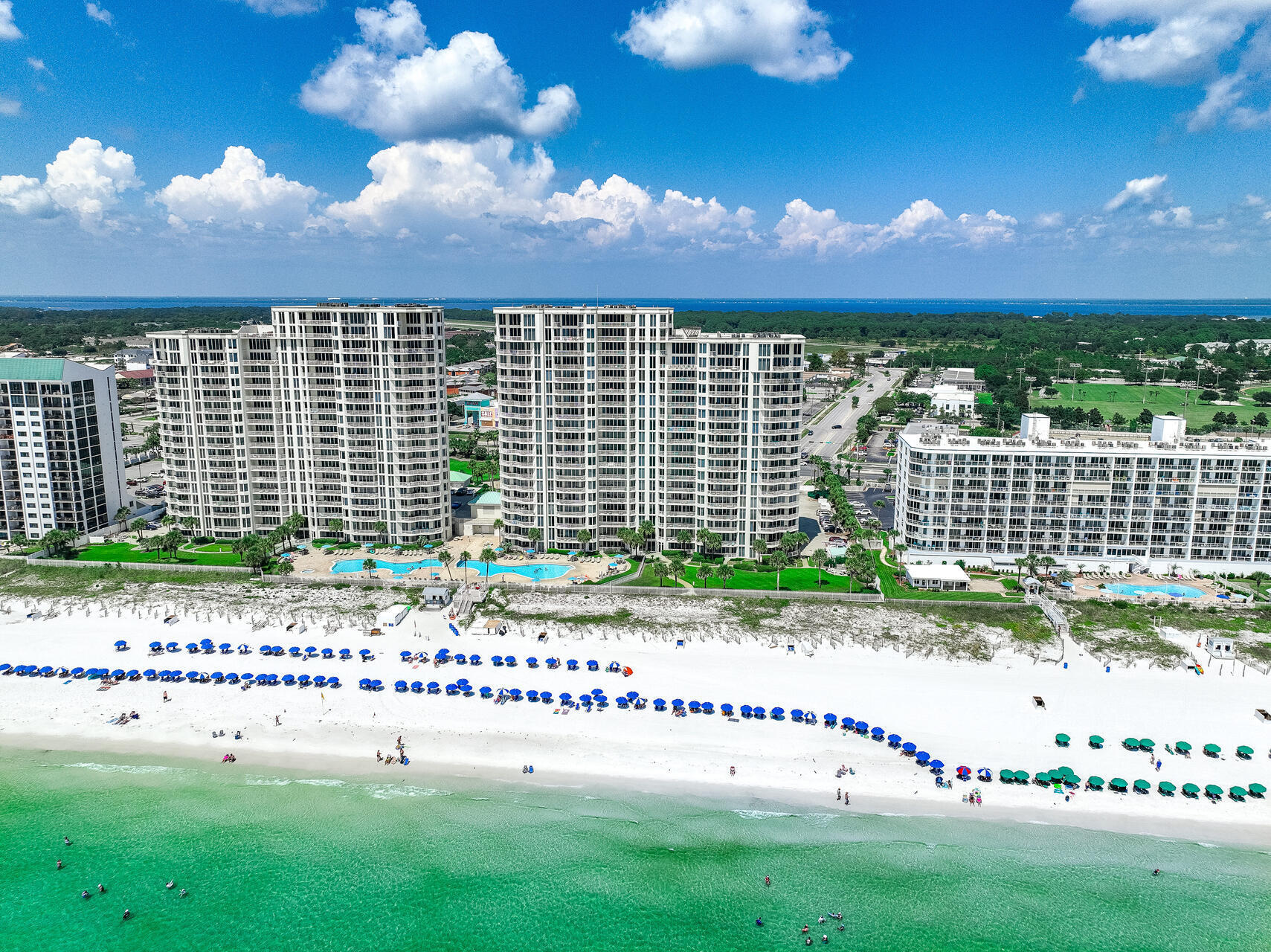 SILVER BEACH TOWERS - Residential
