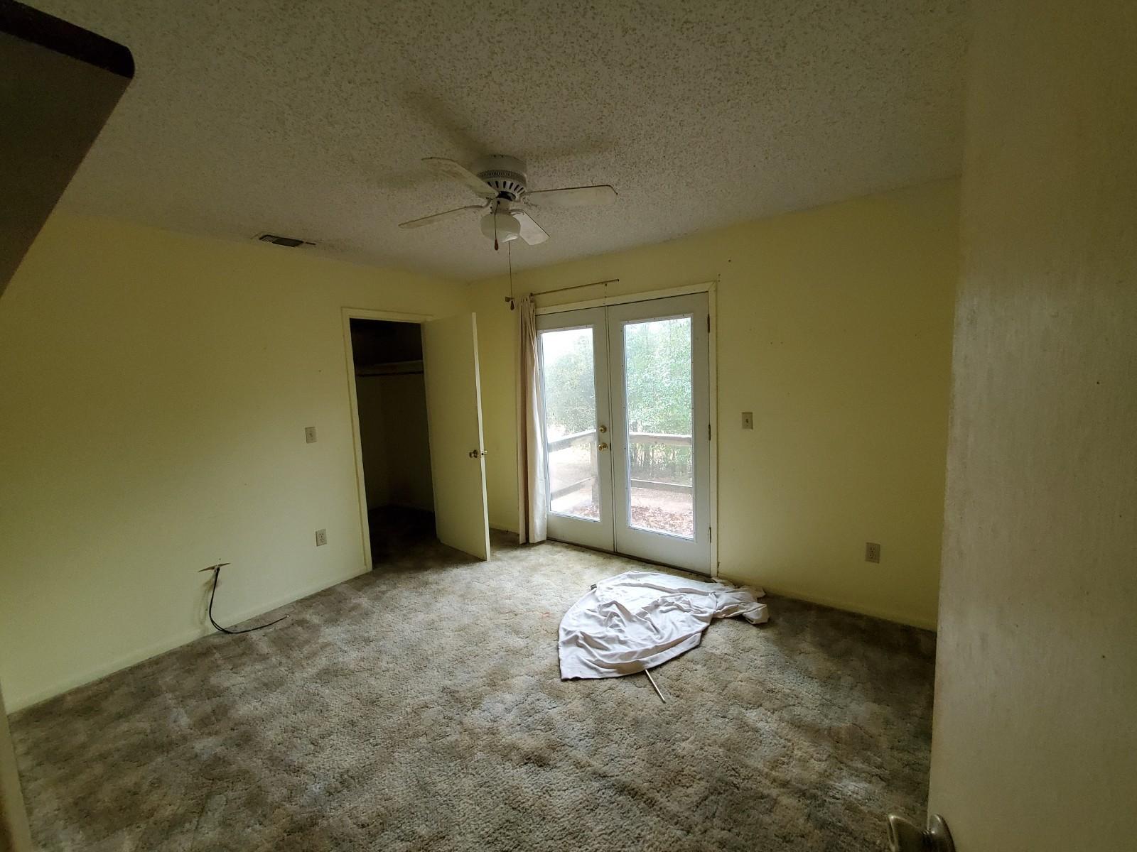 CRESTVIEW - Residential