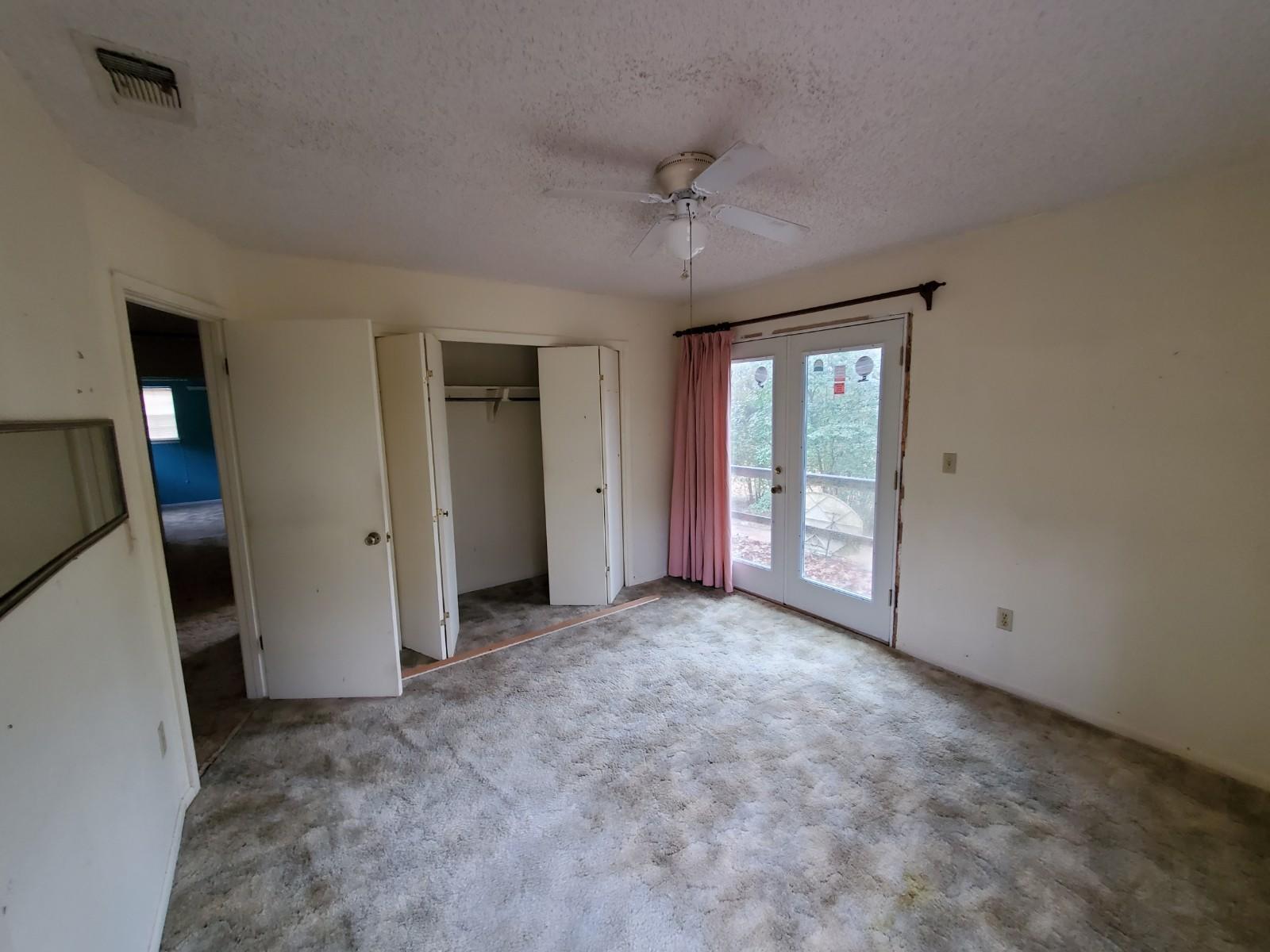 CRESTVIEW - Residential