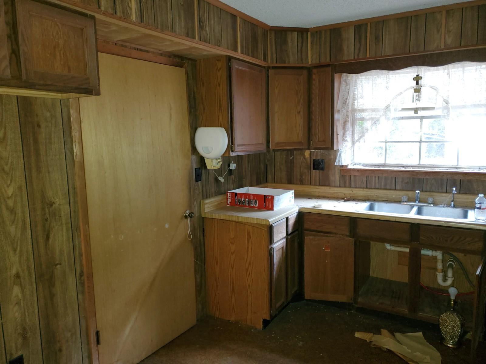 CRESTVIEW - Residential