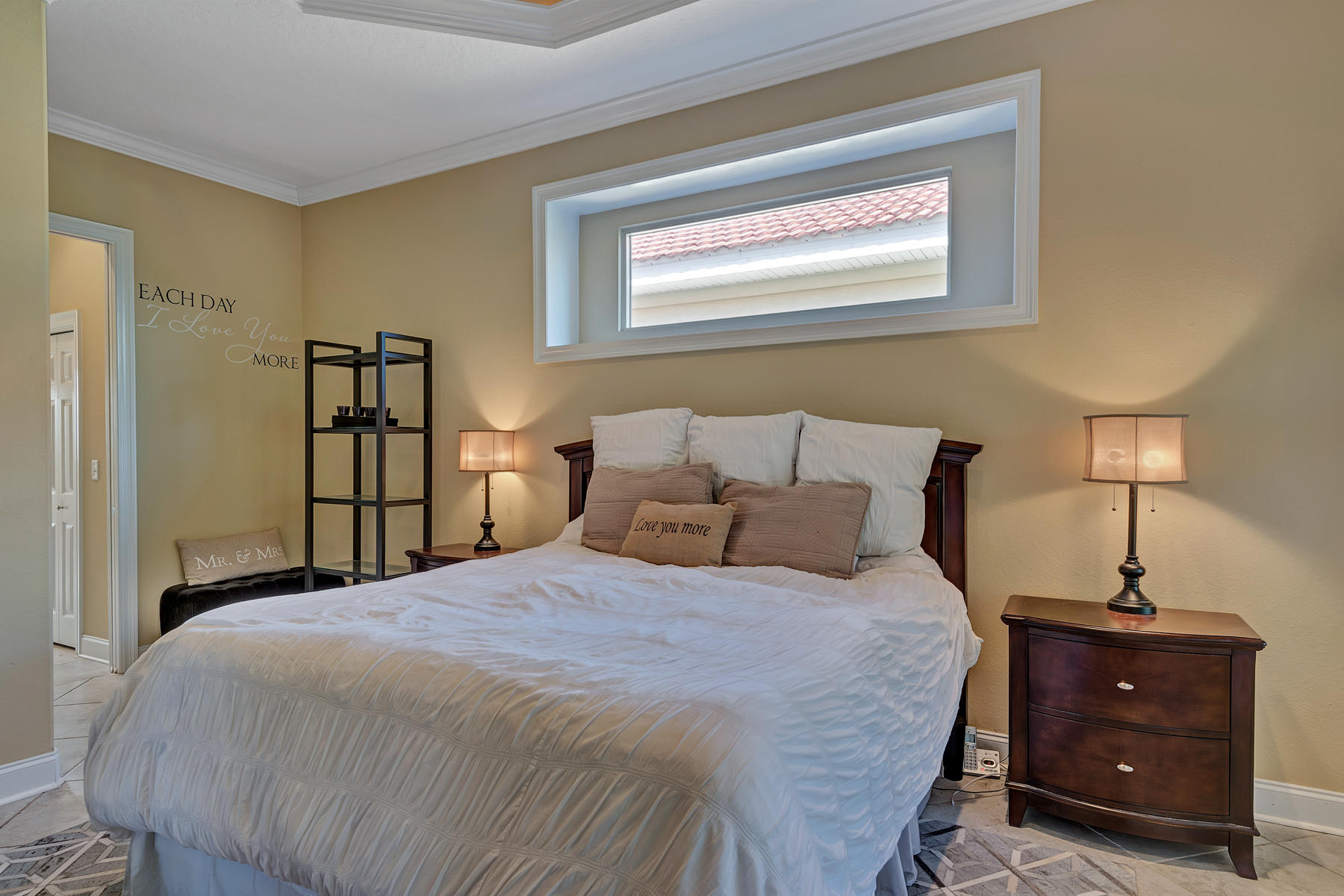 SUNSET BEACH - Residential