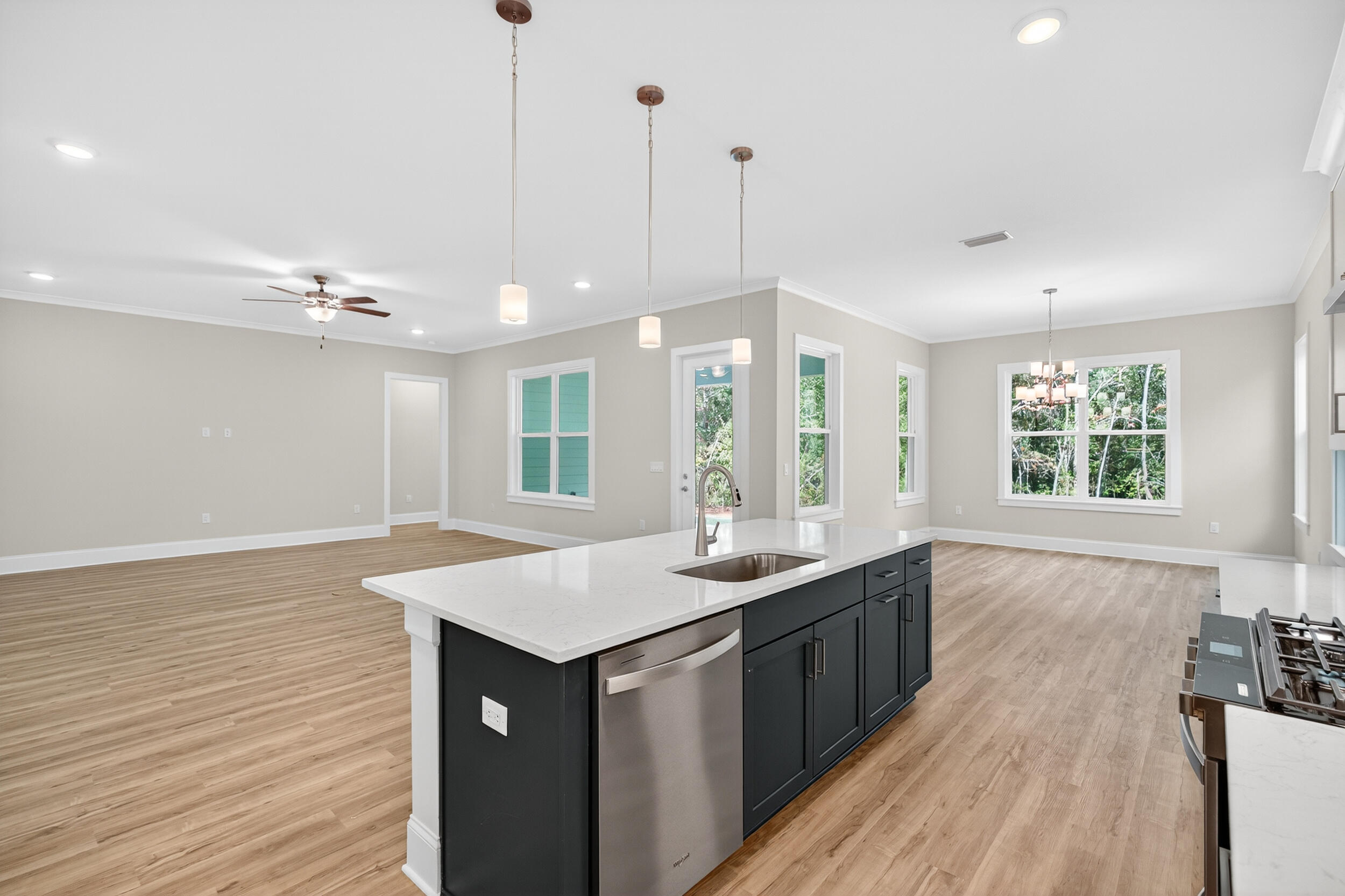 MAGNOLIA BAY ESTATES - Residential