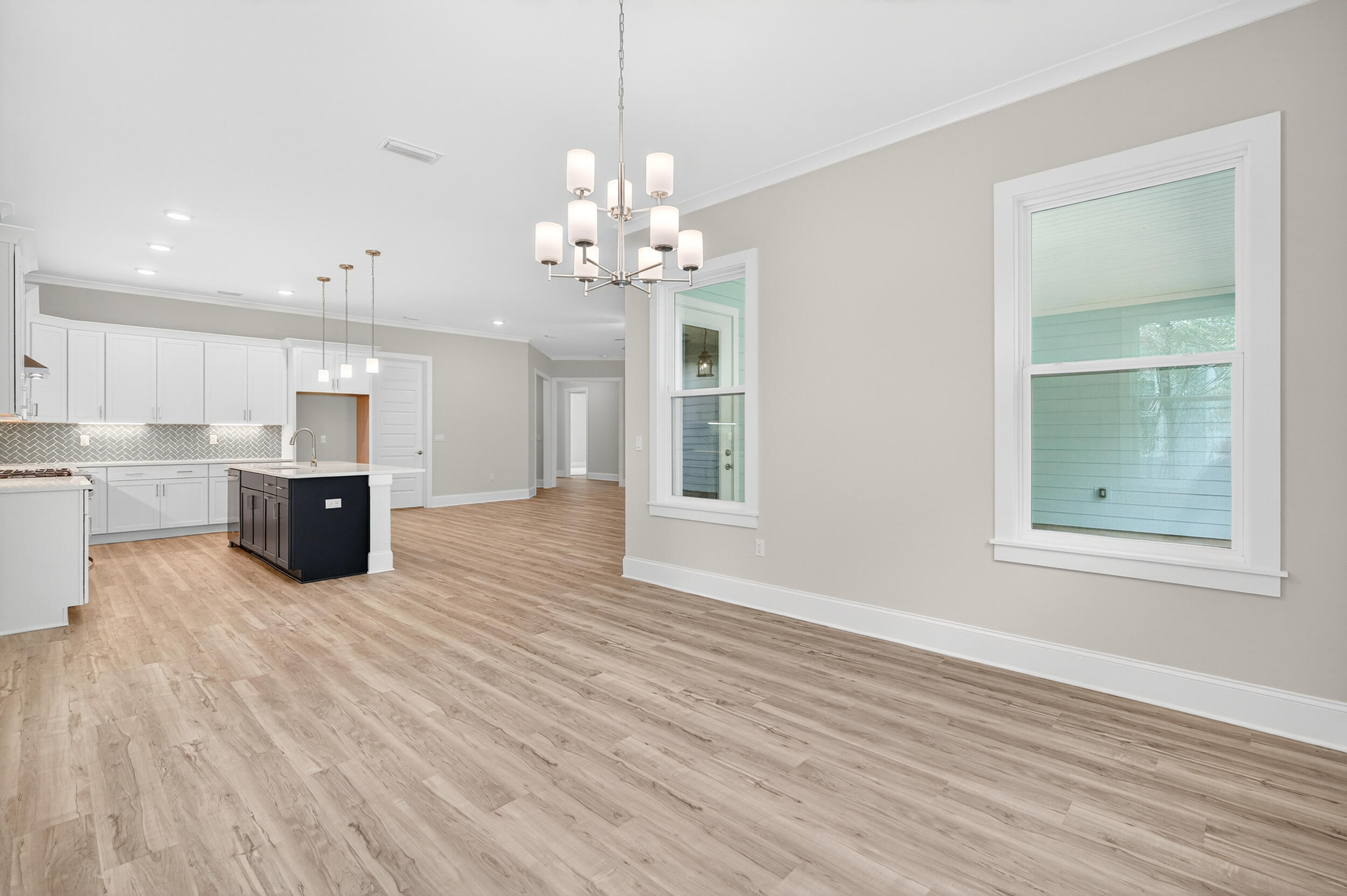 MAGNOLIA BAY ESTATES - Residential