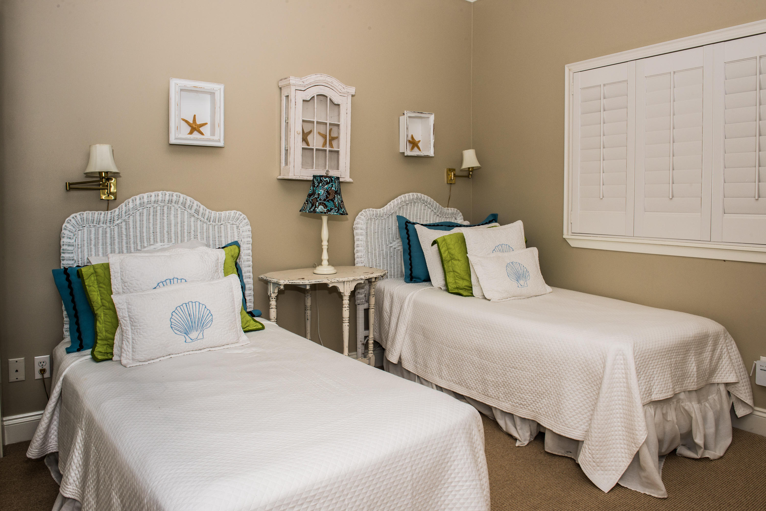 TOPS'L BEACH MANOR - Residential