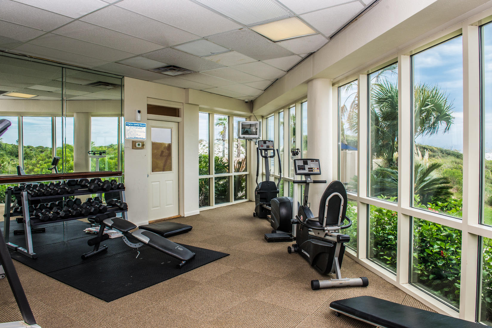 TOPS'L BEACH MANOR - Residential