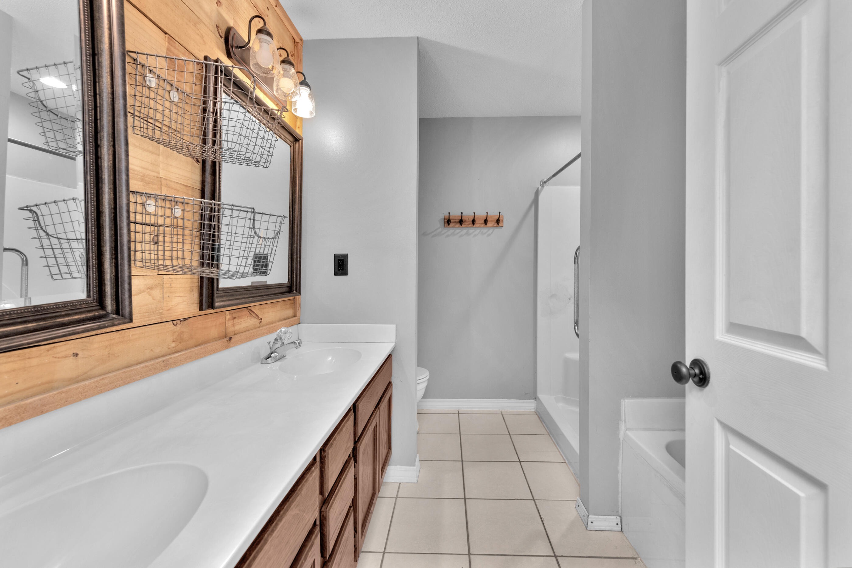 WINDING CREEK ESTATES PH 1 - Residential