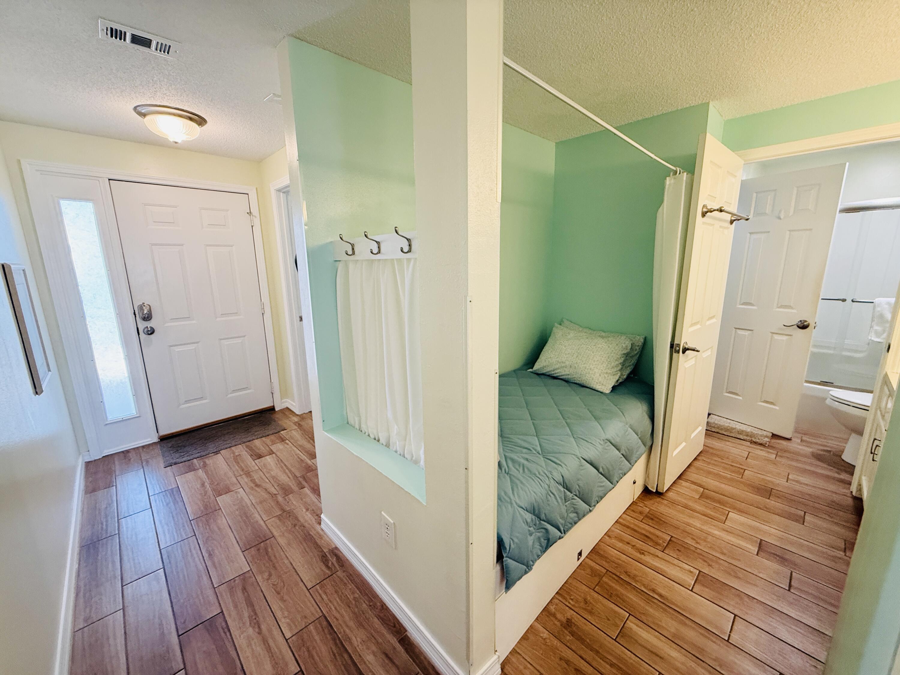 SANDPIPER COVE - Residential