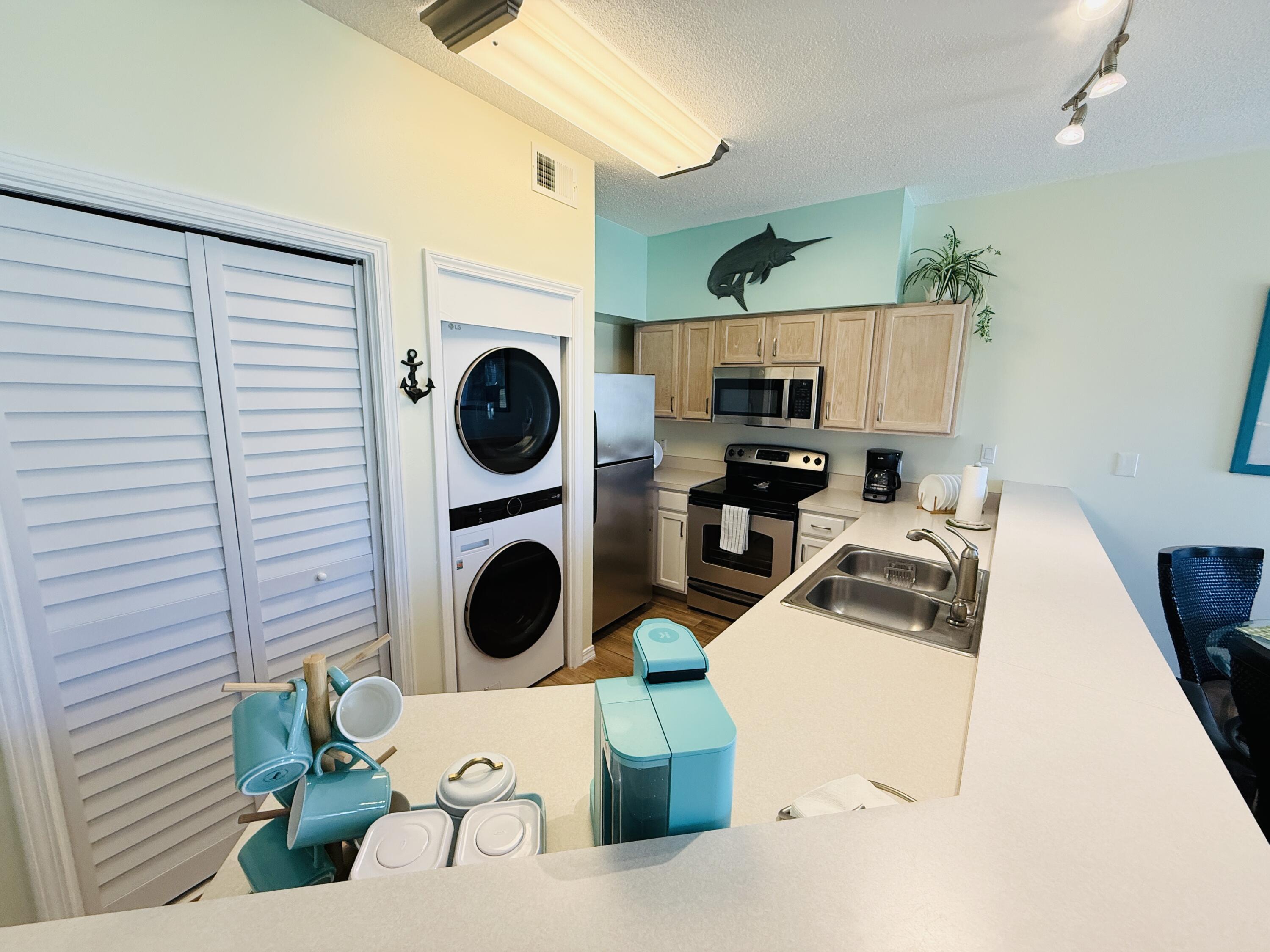 SANDPIPER COVE - Residential