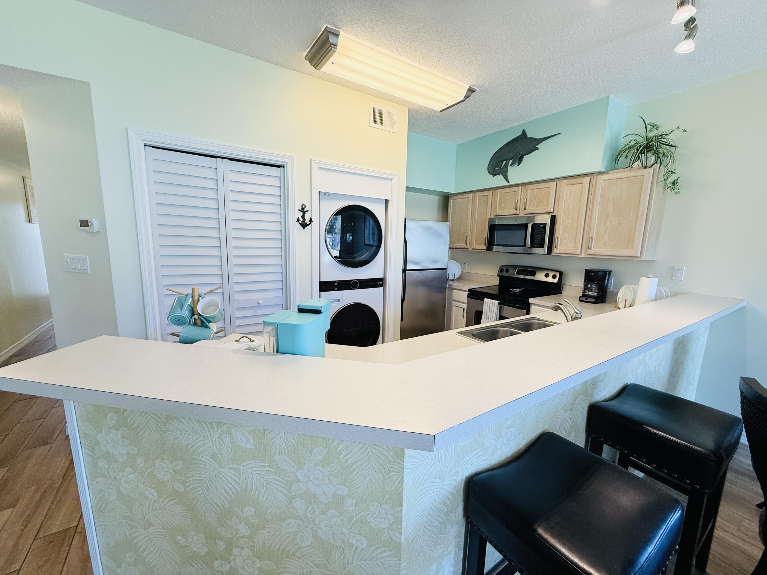 SANDPIPER COVE - Residential