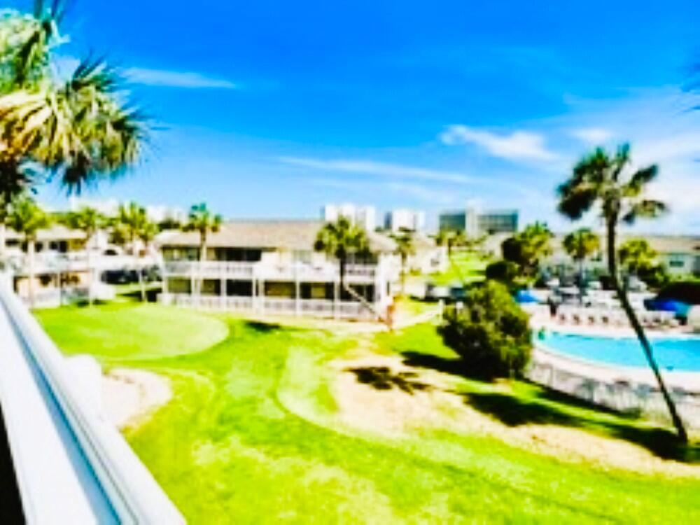 SANDPIPER COVE - Residential